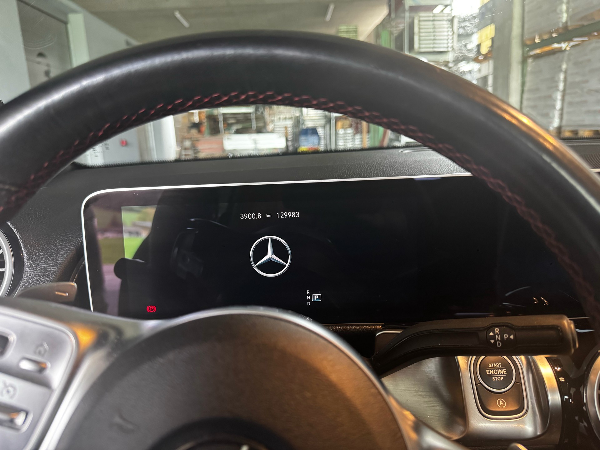 MERCEDES-BENZ GLB 250 AMG Line 4matic-image-5