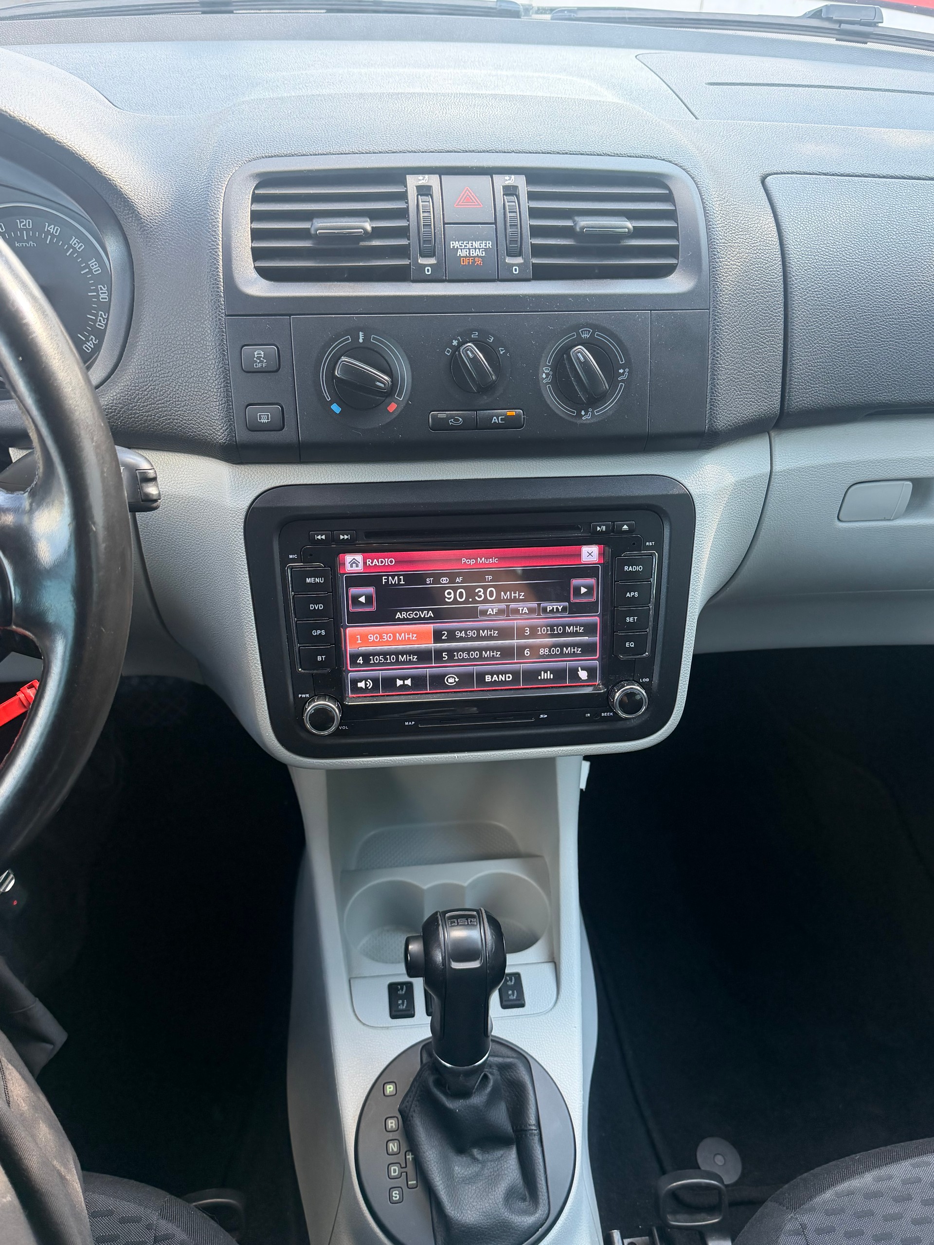 SKODA Fabia 1.2 TSI Ambiente DSG-image-8
