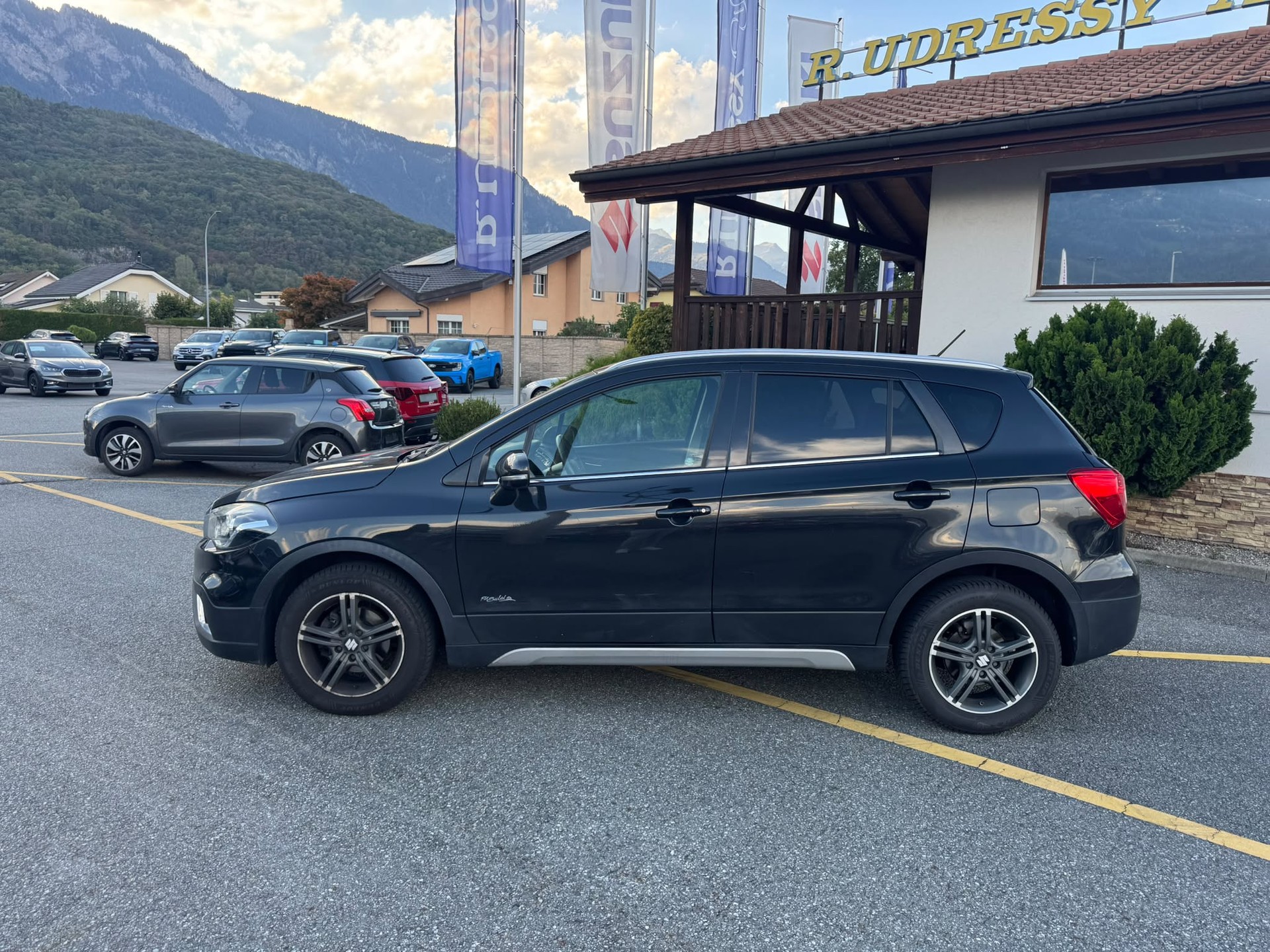 SUZUKI SX4 S-Cross 1.4 16V Piz Sulai 4WD Automatic-image-1