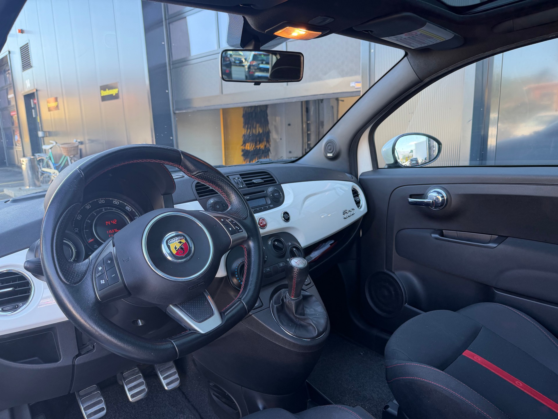 FIAT 500 1.4 16V Turbo Abarth SS-image-9