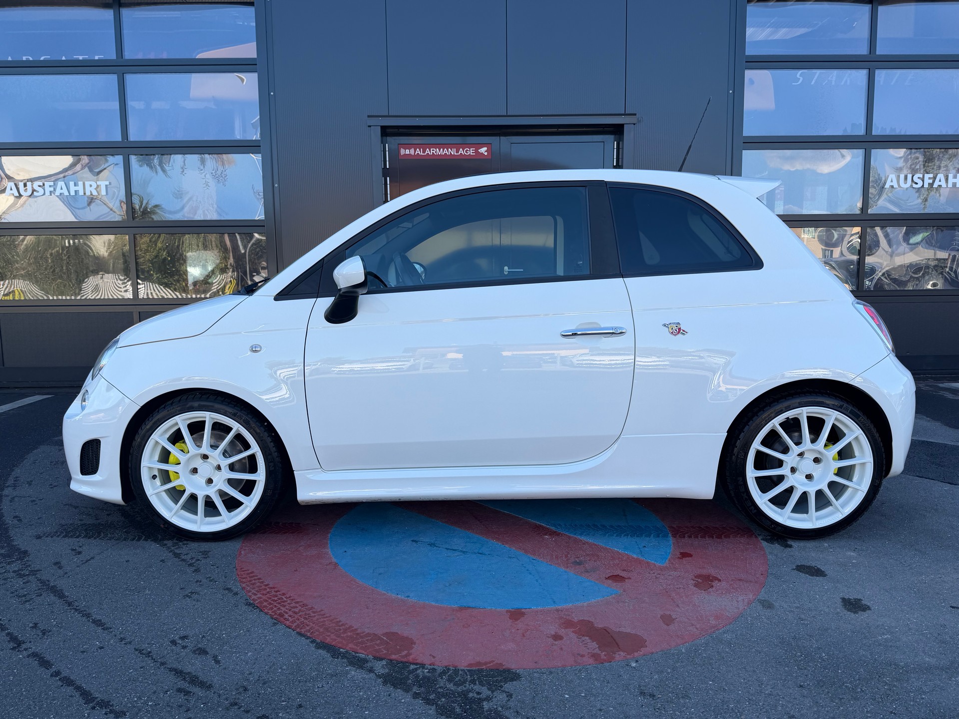FIAT 500 1.4 16V Turbo Abarth SS-image-4
