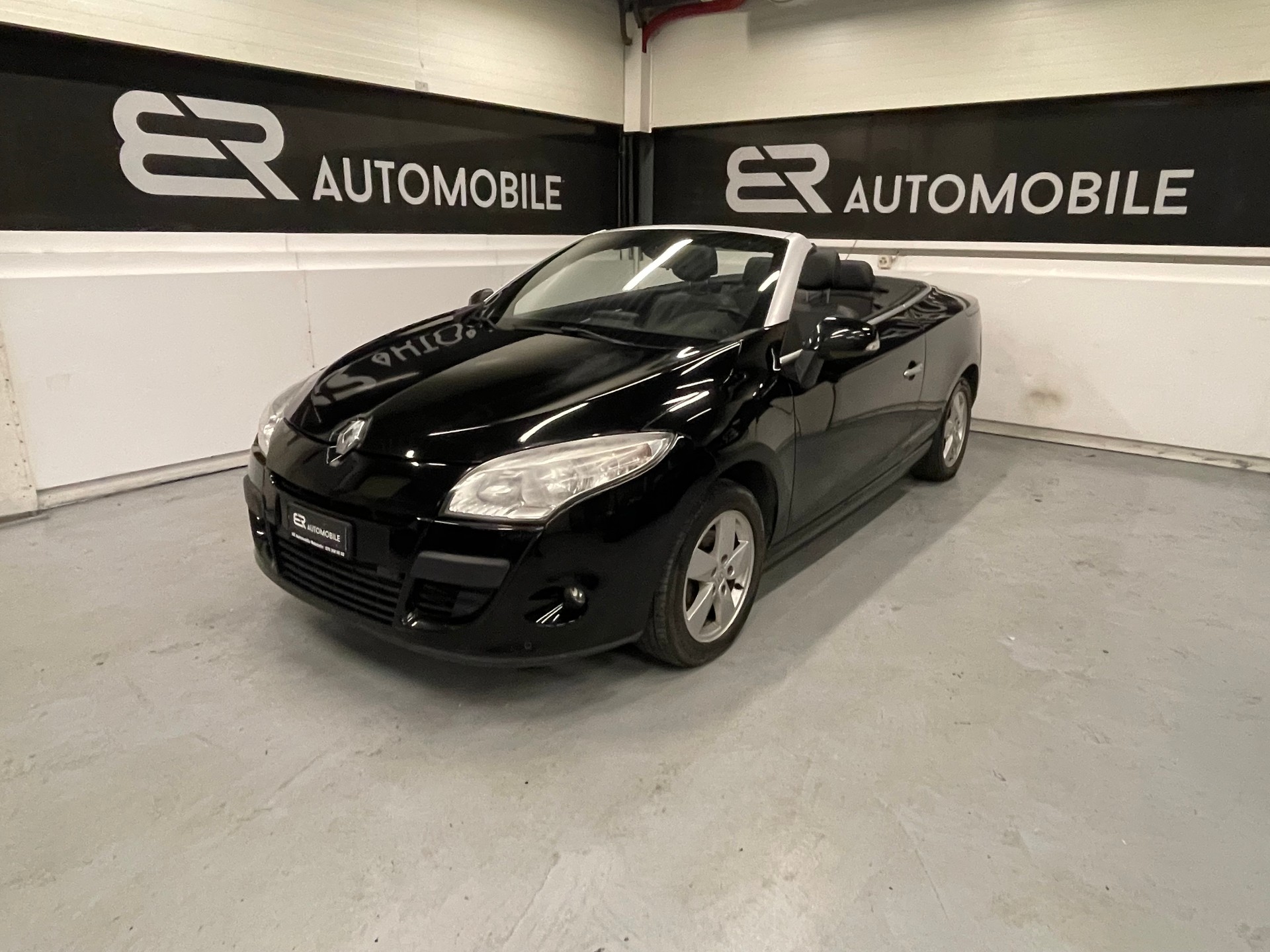 RENAULT Mégane CC 1.4 16V Turbo Dynamique-image-7