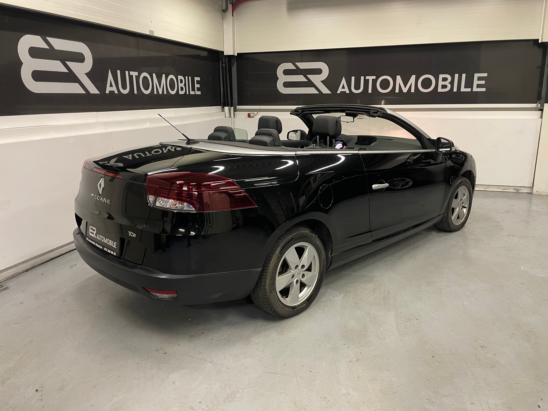 RENAULT Mégane CC 1.4 16V Turbo Dynamique-image-5