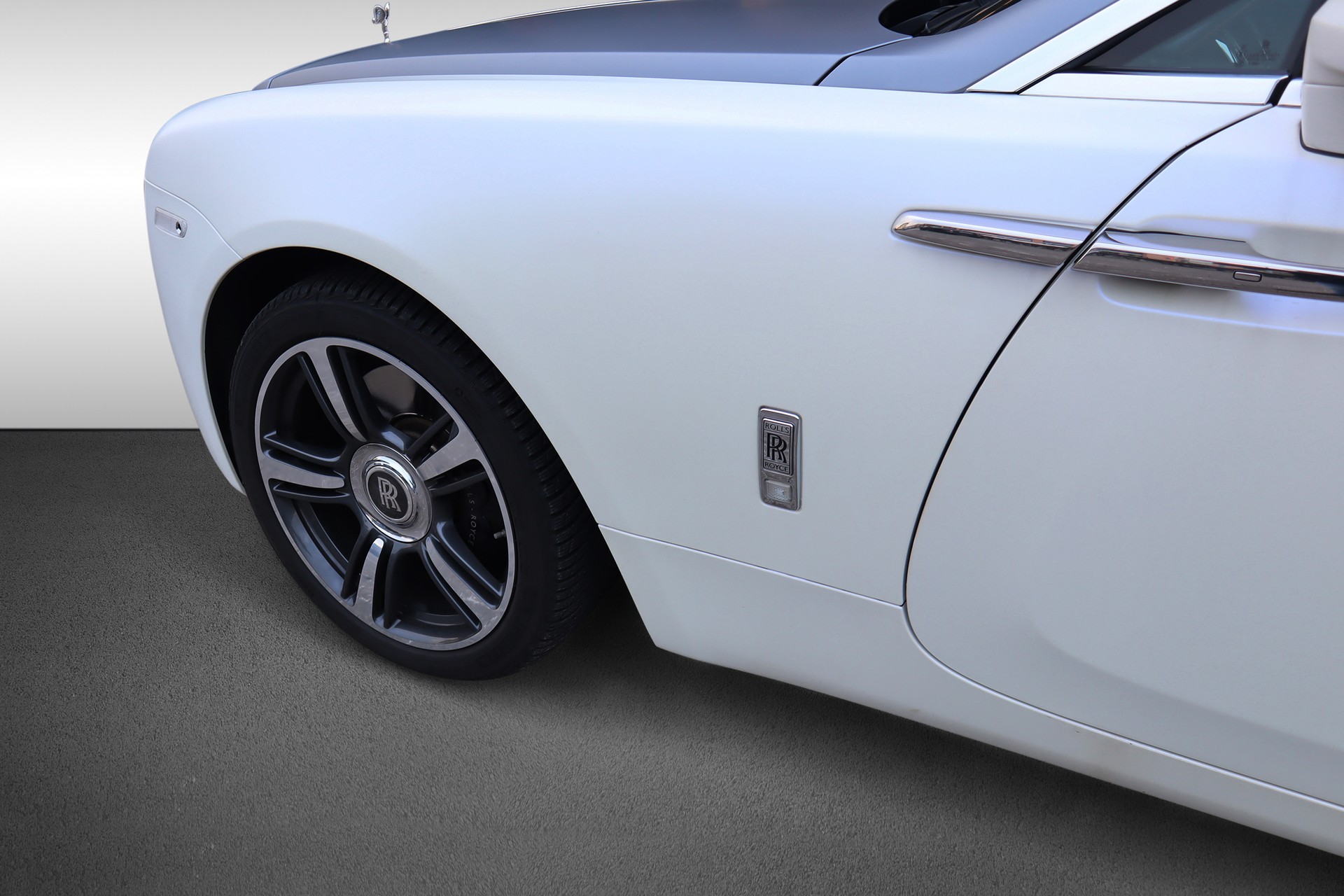 ROLLS-ROYCE Wraith 6.6 V12-image-7