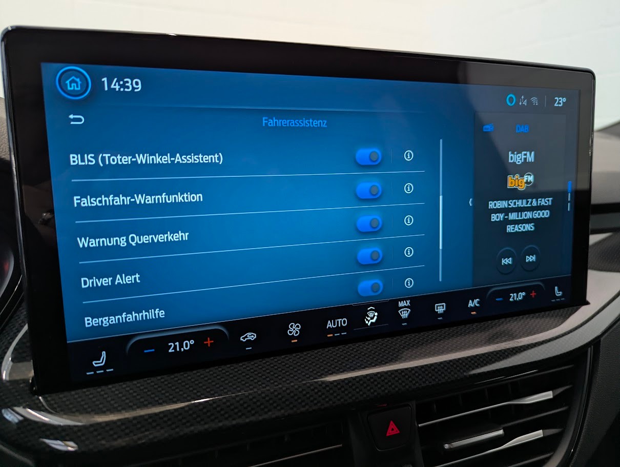 FORD Focus 2.3 EcoB ST X 6-Gang Hand *NEUWAGEN MIT TAGESZUL. 5J GAR B&O NAVI HEAD-UP PIXEL-LED ASSISTS*-image-18
