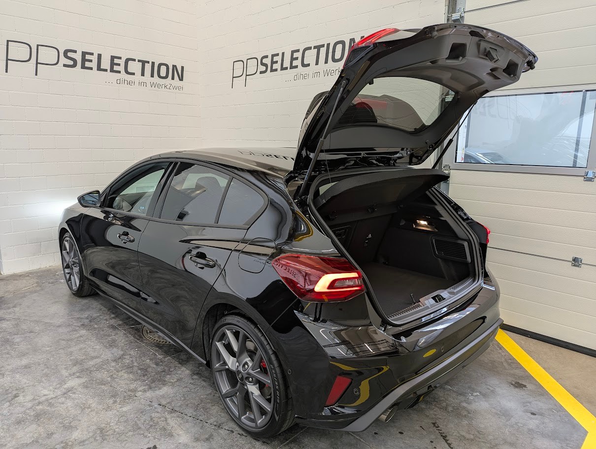 FORD Focus 2.3 EcoB ST X 6-Gang Hand *NEUWAGEN MIT TAGESZUL. 5J GAR B&O NAVI HEAD-UP PIXEL-LED ASSISTS*-image-29