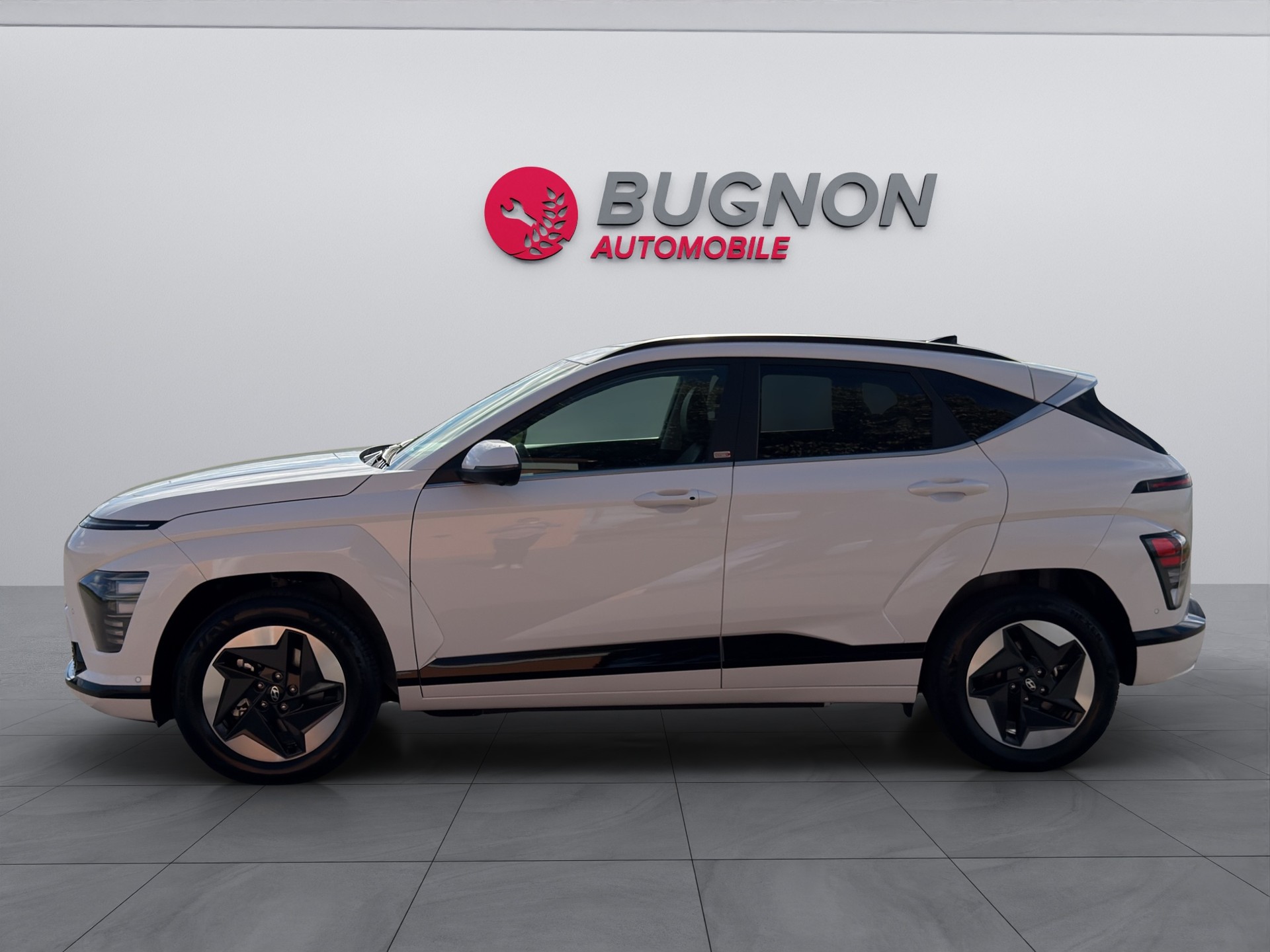 HYUNDAI Kona EV 65.4 kWh Amplia-image-13