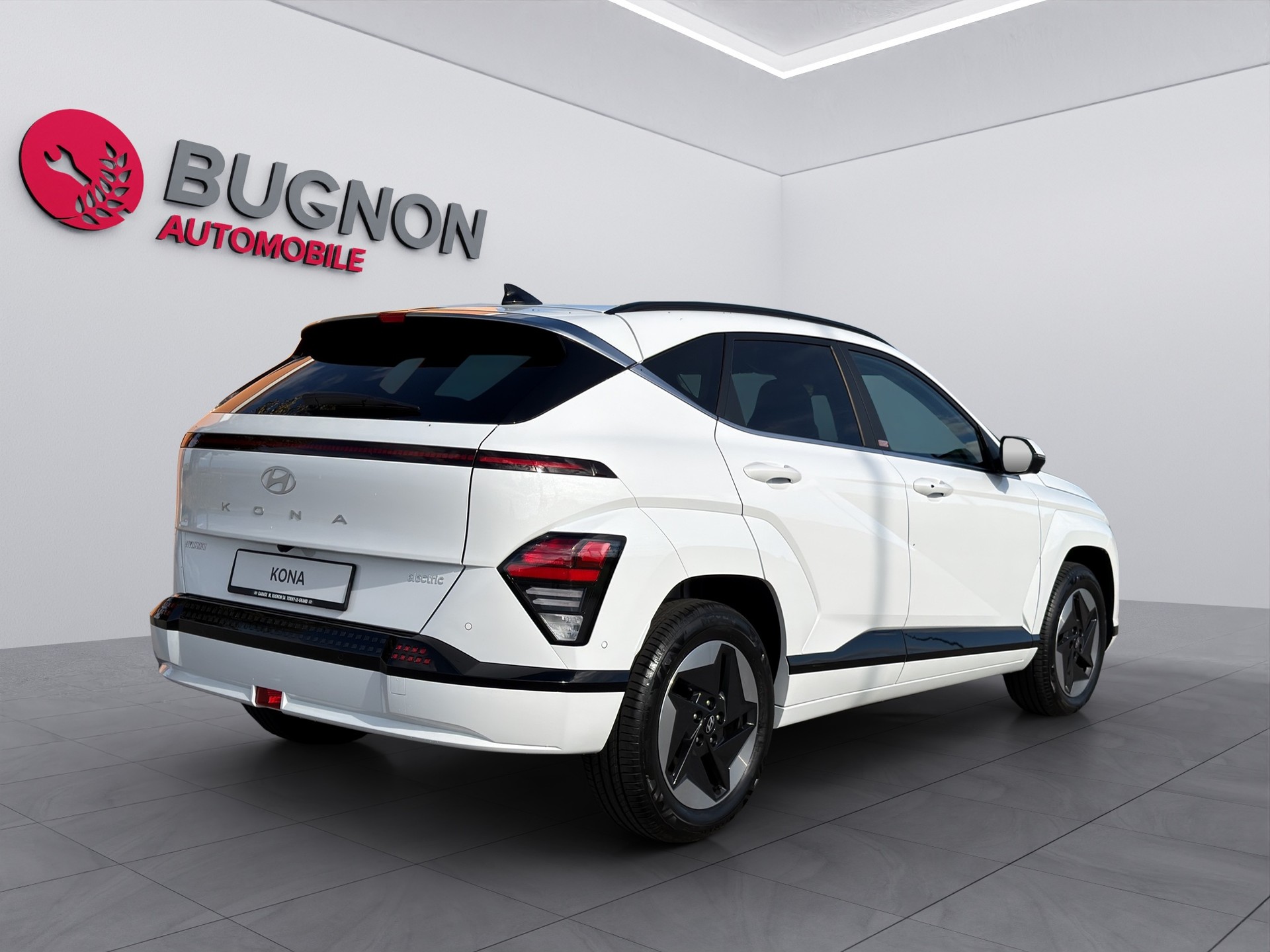HYUNDAI Kona EV 65.4 kWh Amplia-image-4
