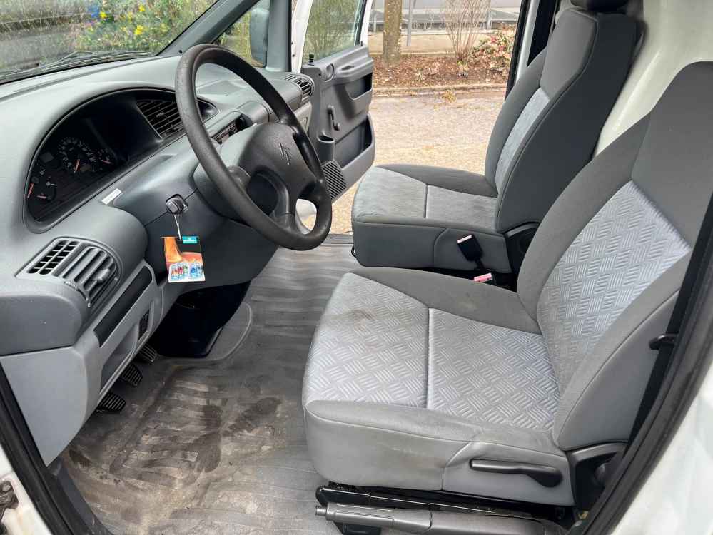 CITROEN Jumpy 2.0 HDI-image-8
