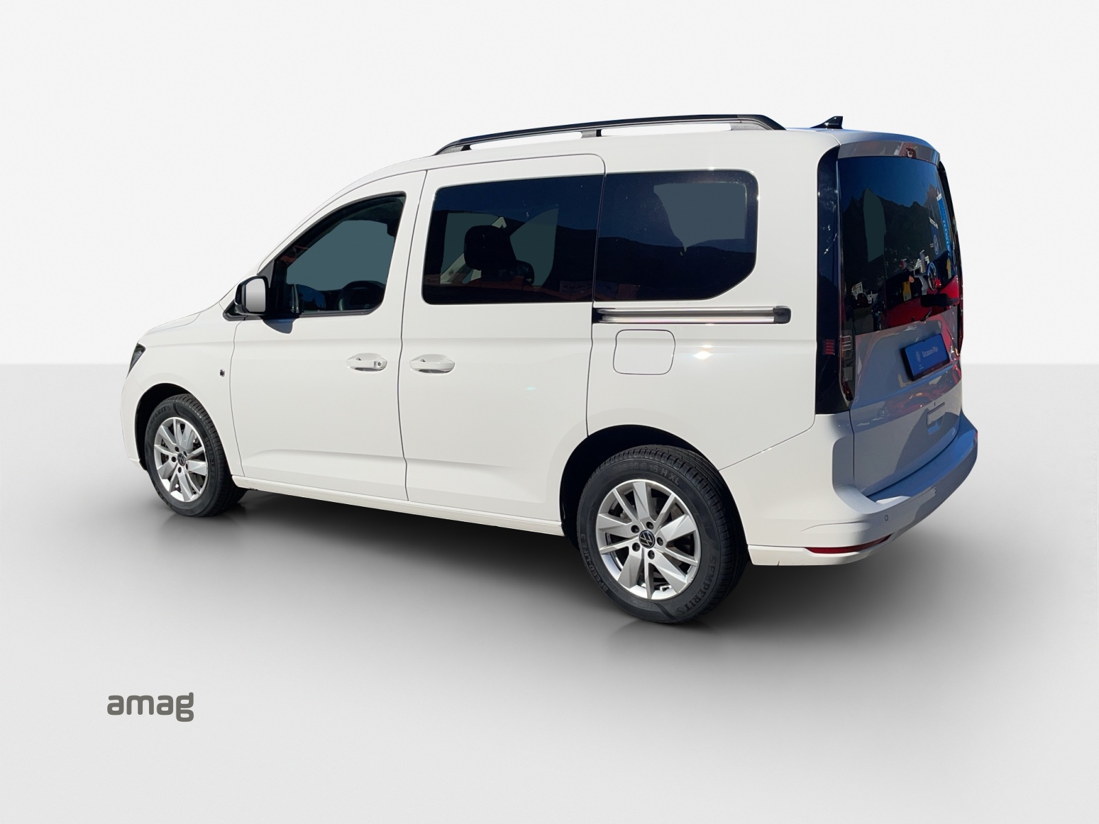 VW Caddy 1.5 TSI Liberty-image-2