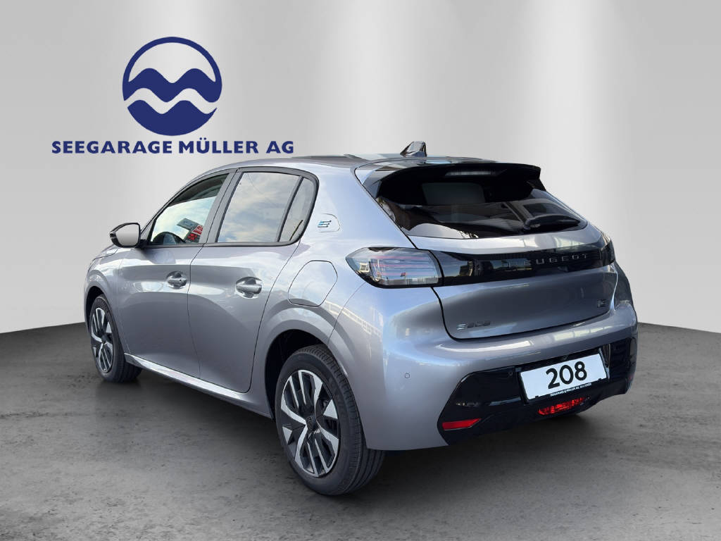 PEUGEOT 208 e-Business-image-3