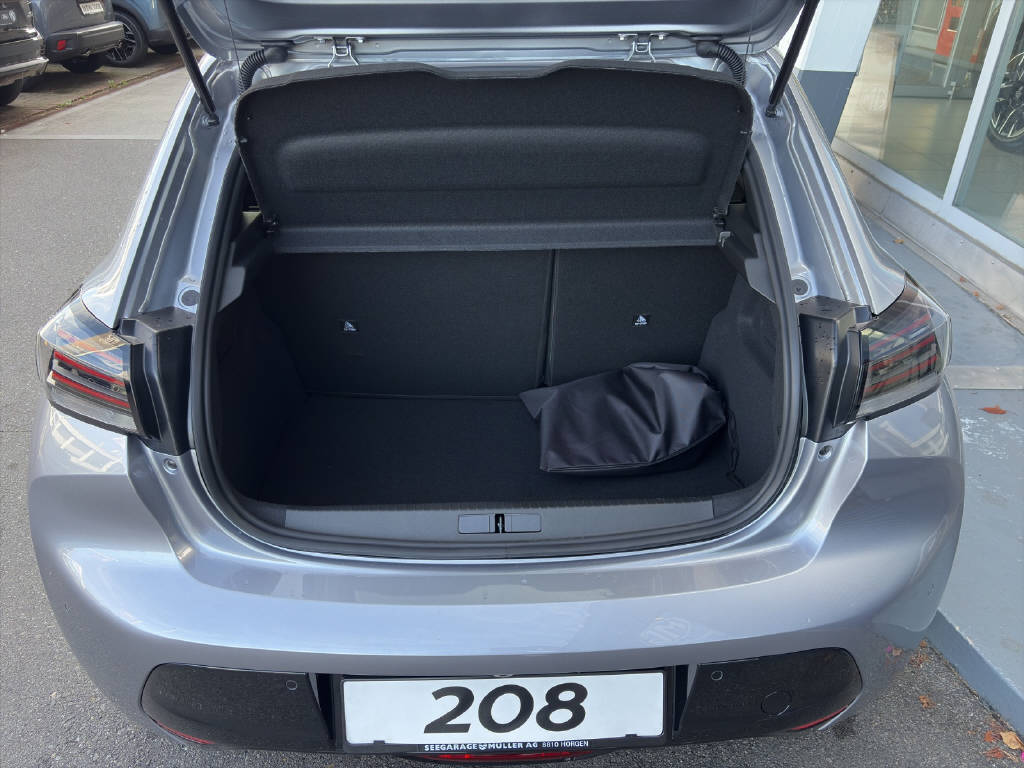 PEUGEOT 208 e-Business-image-8