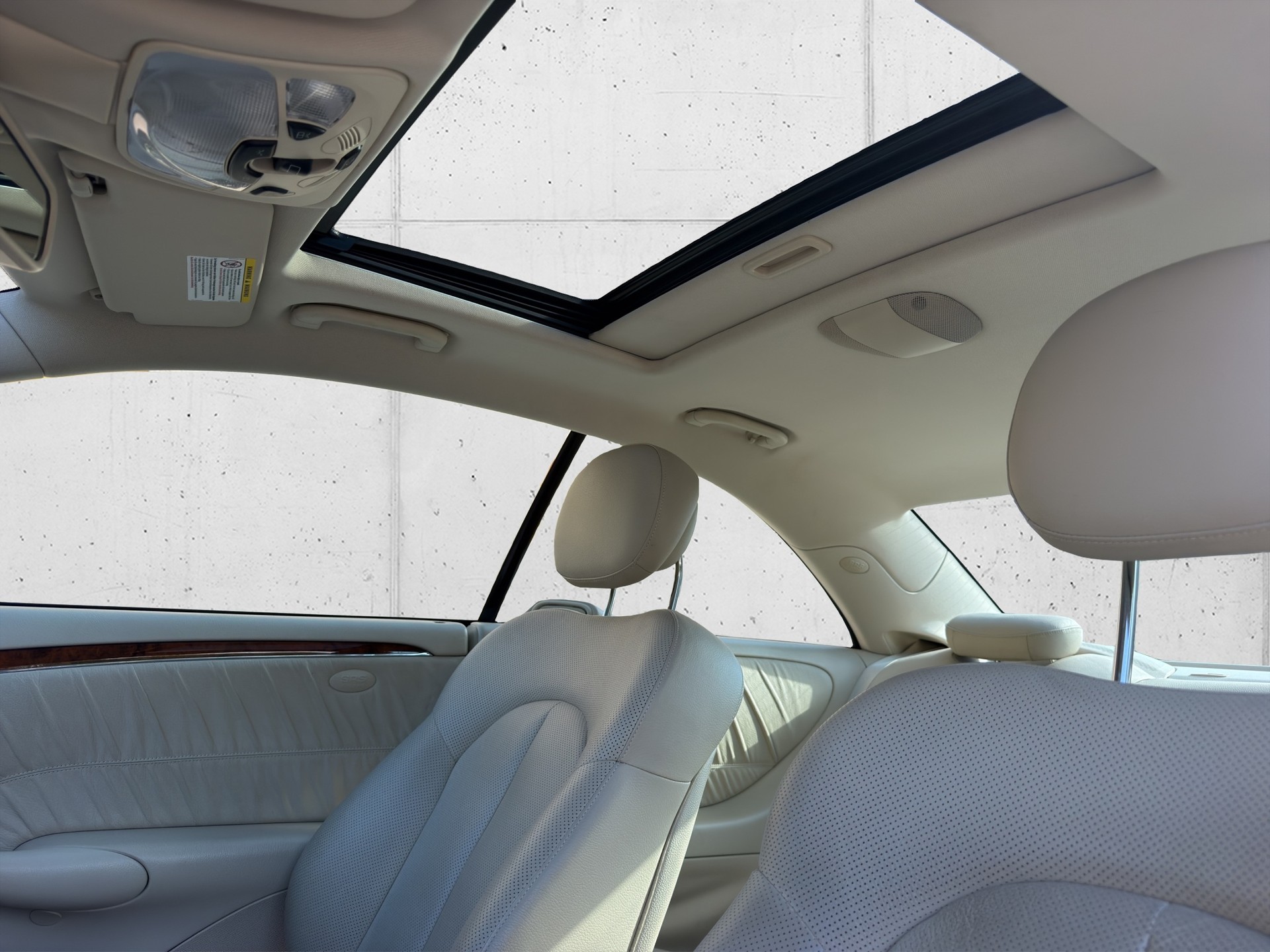 MERCEDES-BENZ CLK 500 Elégance 7G-Tronic-image-11