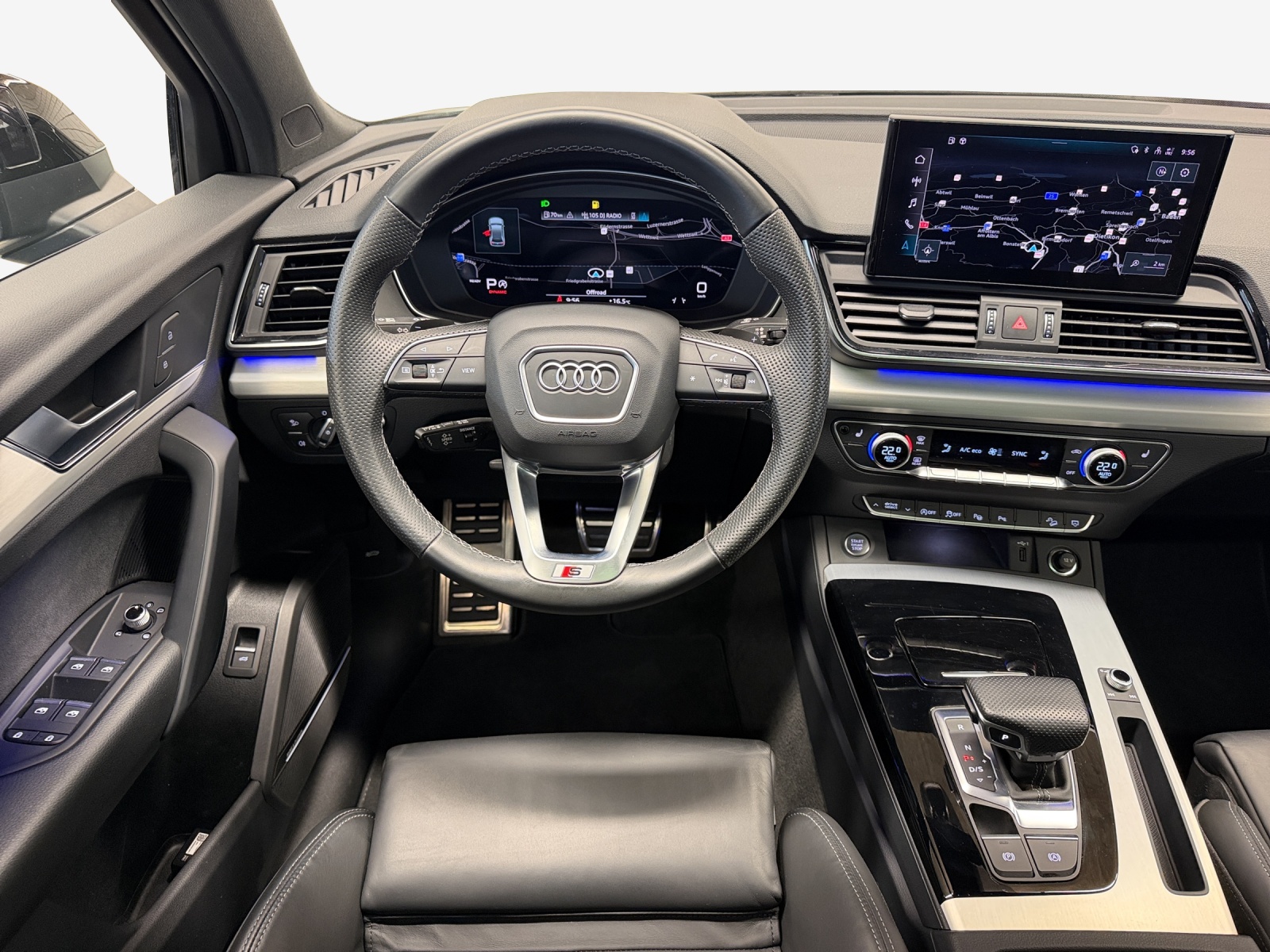 AUDI Q5 40 TDI Black Edition quattro S-tronic-image-8