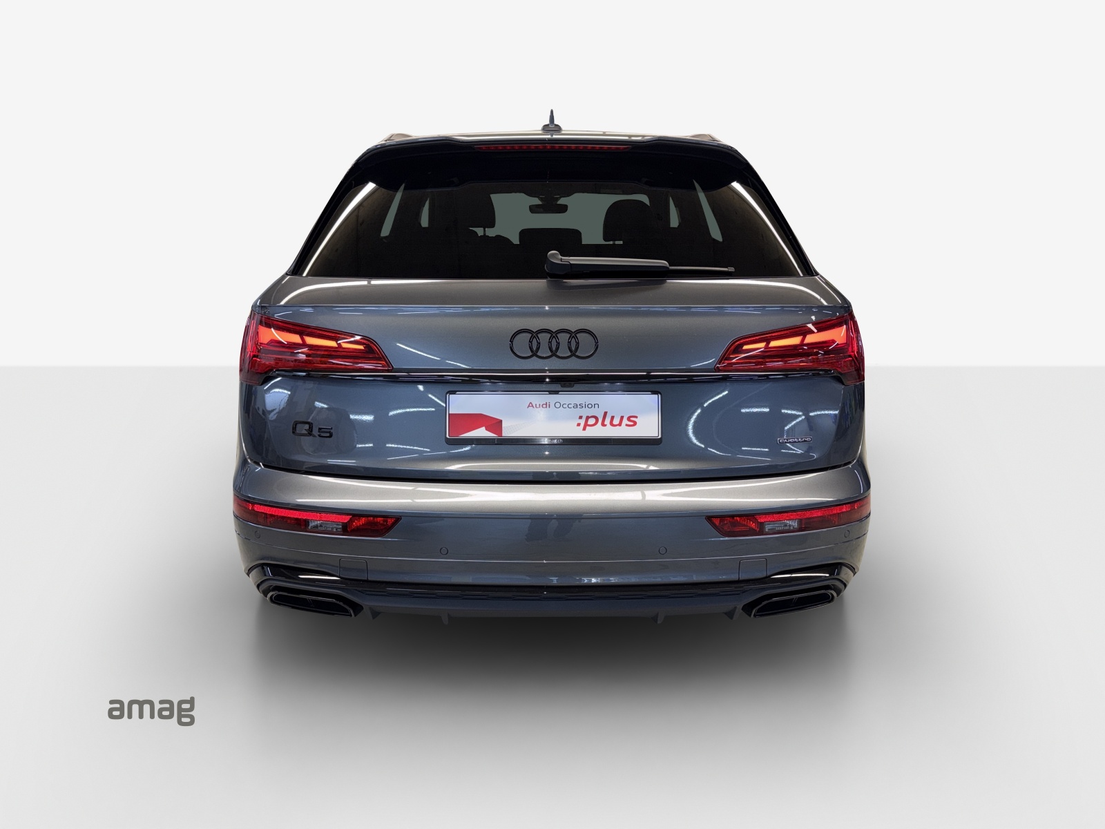 AUDI Q5 40 TDI Black Edition quattro S-tronic-showroom-element-3