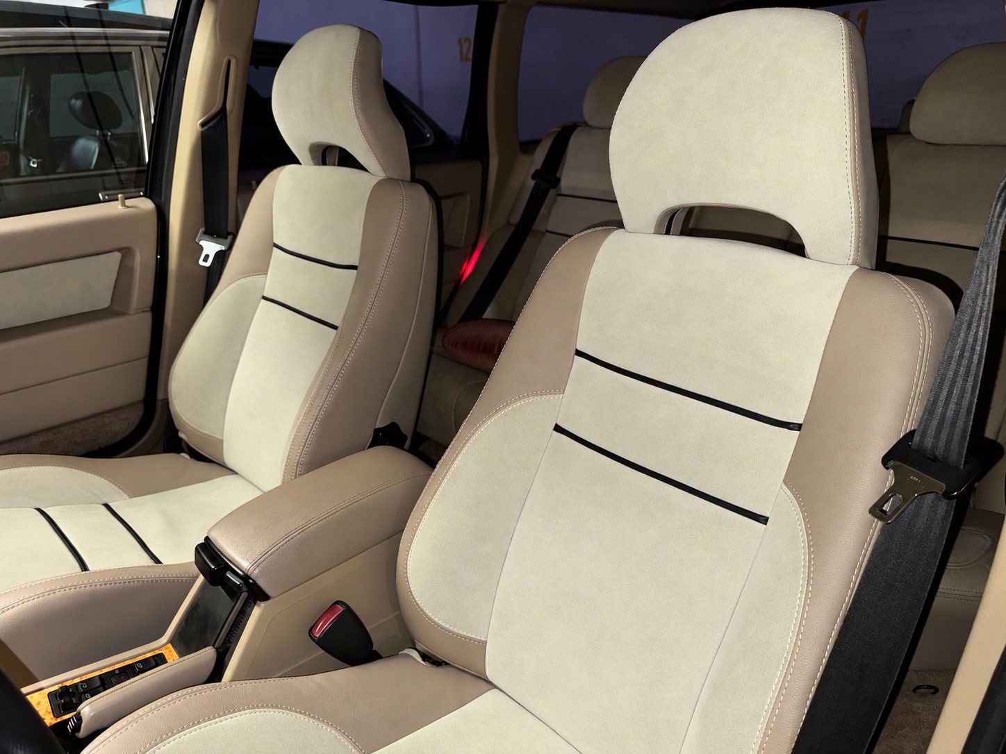 VOLVO 850 R-image-1