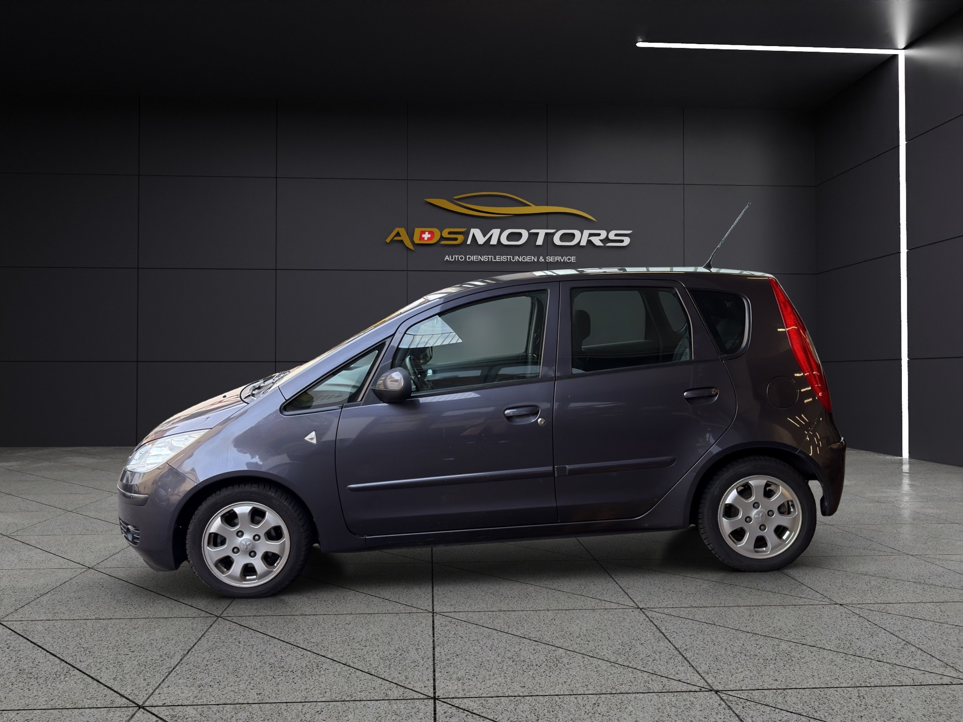 MITSUBISHI Colt 1.5 16V Instyle-image-1