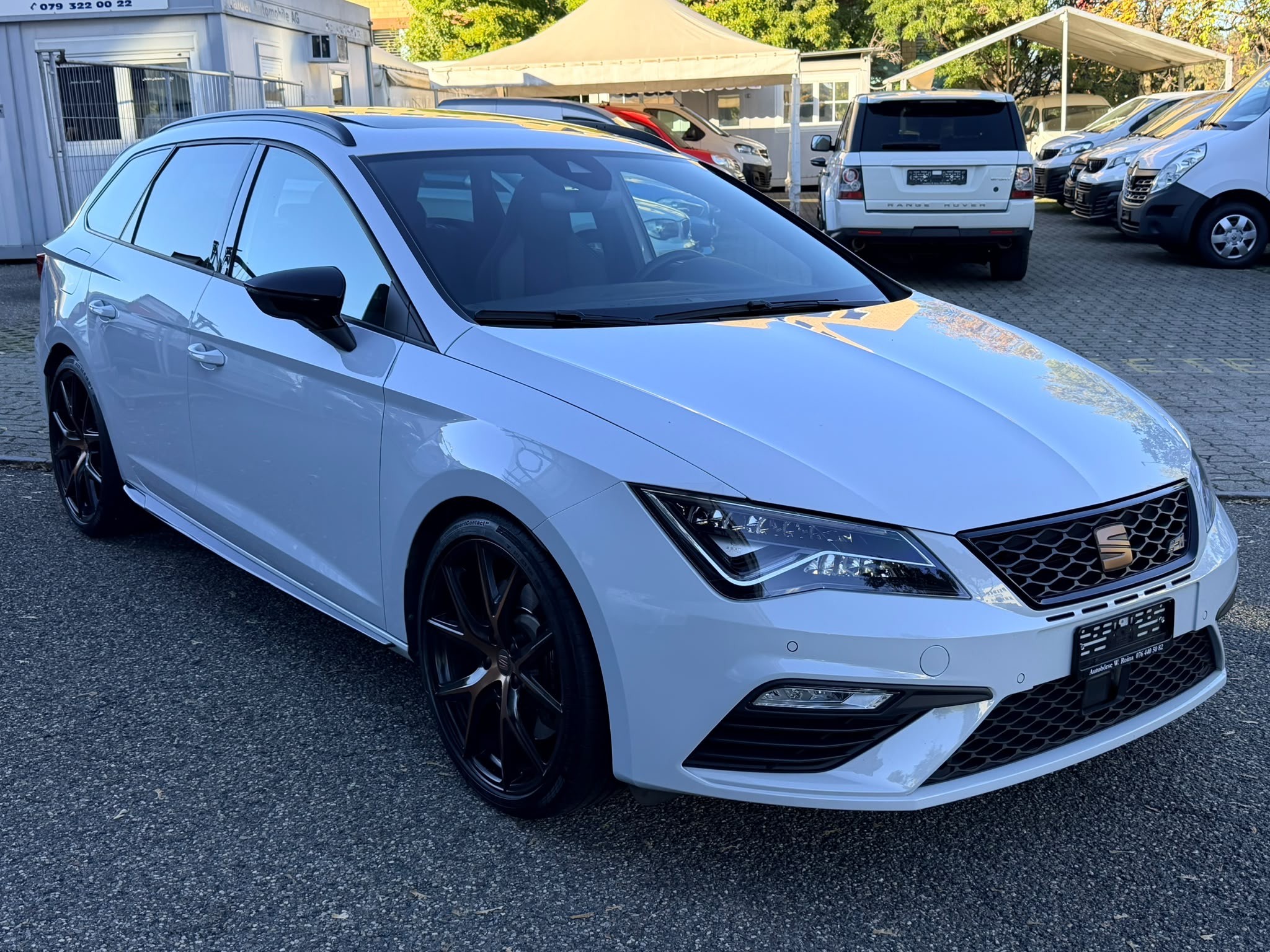 Car photo
