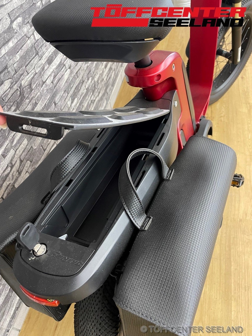 FANTIC Issimo Elektrobike-showroom-element-1
