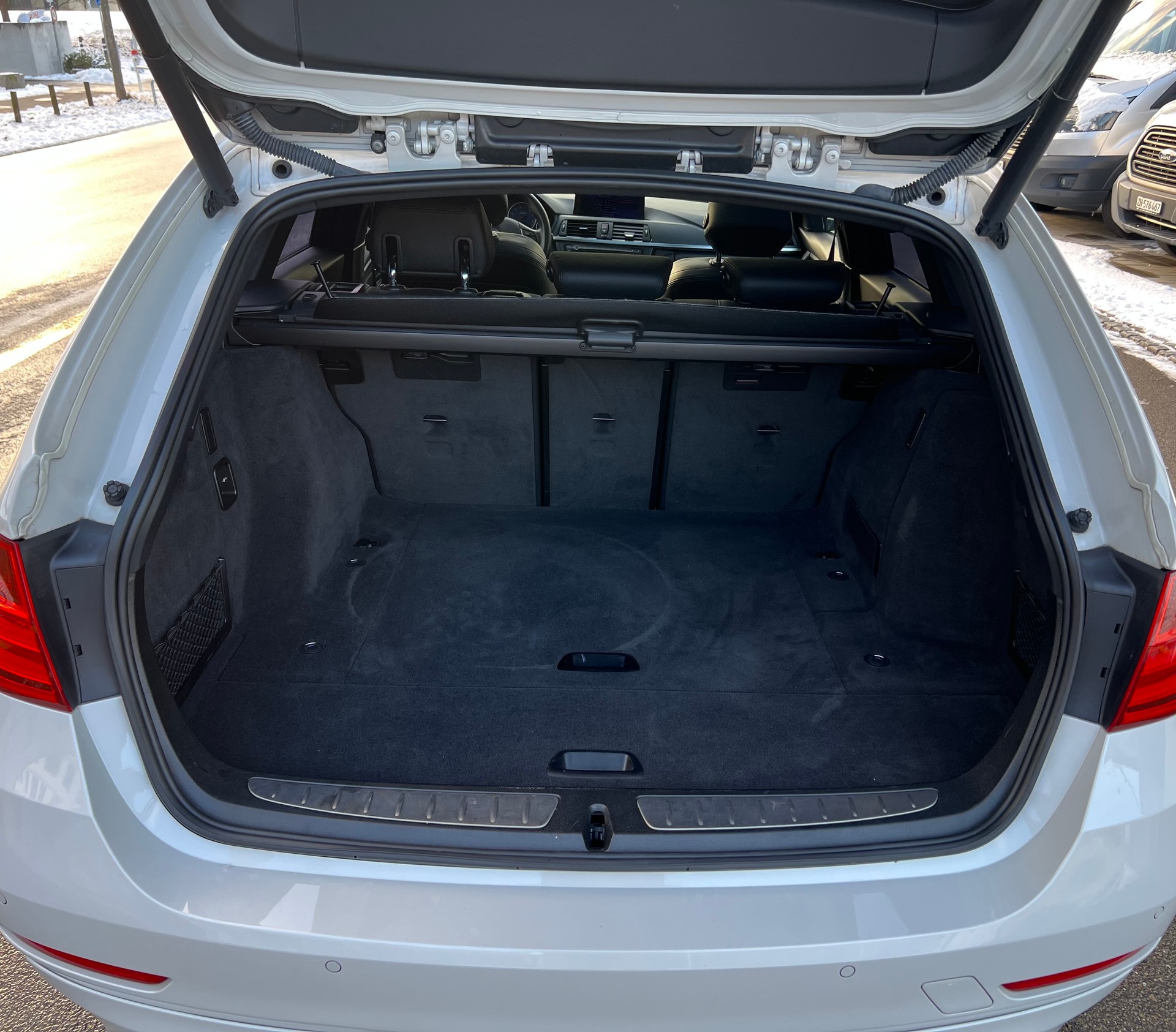 BMW-ALPINA B3 BiTurbo Touring 3.0 xDrive Switch-Tronic-image-7