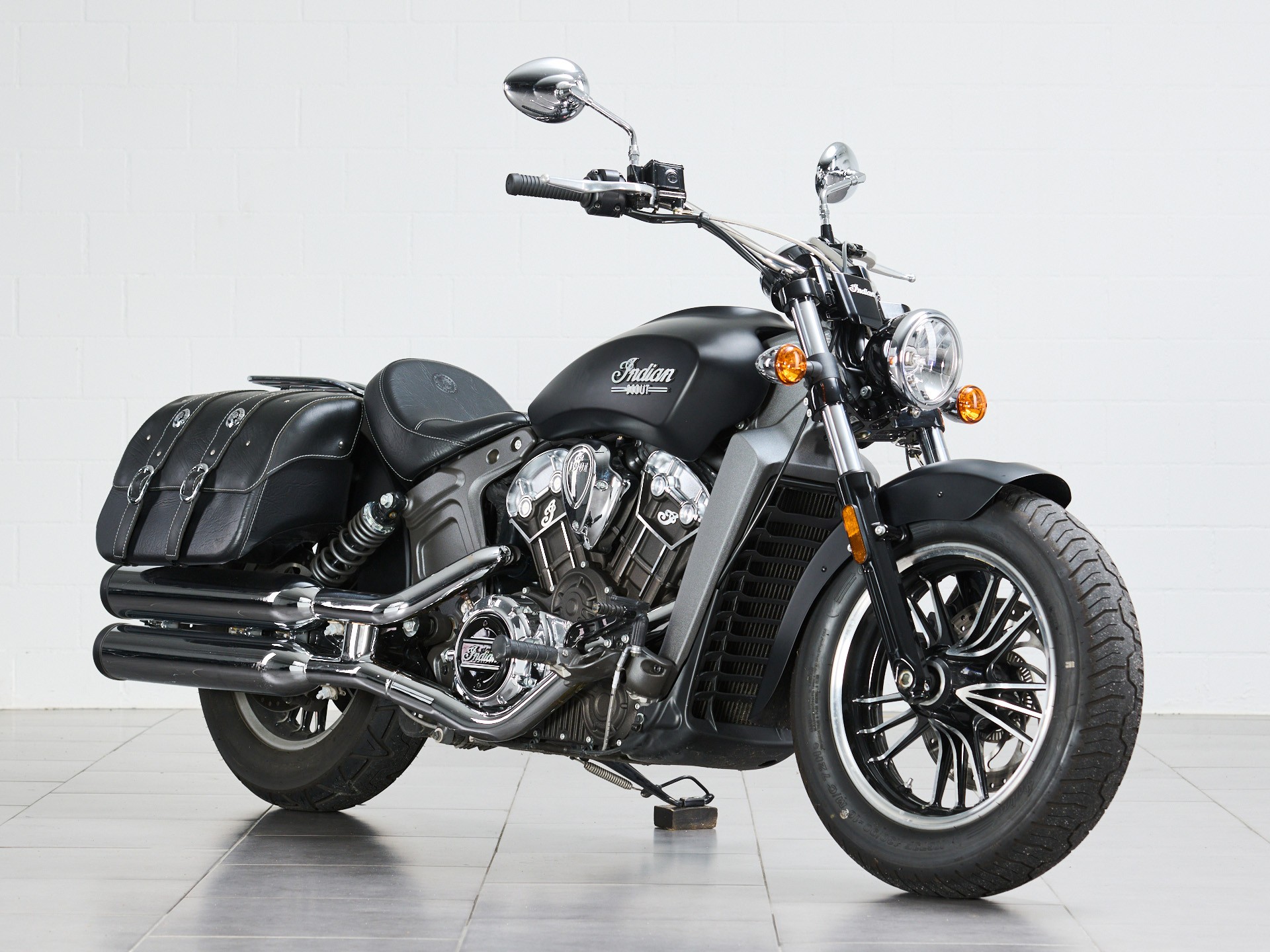 INDIAN Scout ABS (35kW möglich)-showroom-element-1