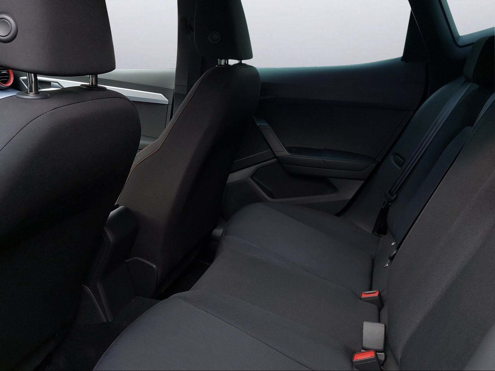 SEAT Ibiza 1.0 TSI 110 FR DSG-image-6
