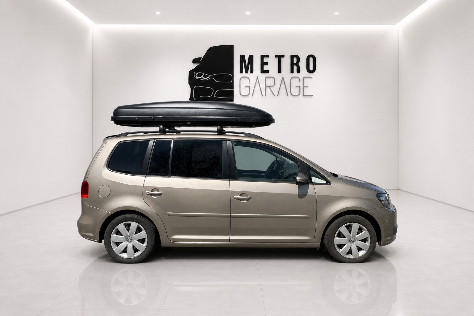 VW Touran 2.0 TDI BMT Comfortline DSG-image-4