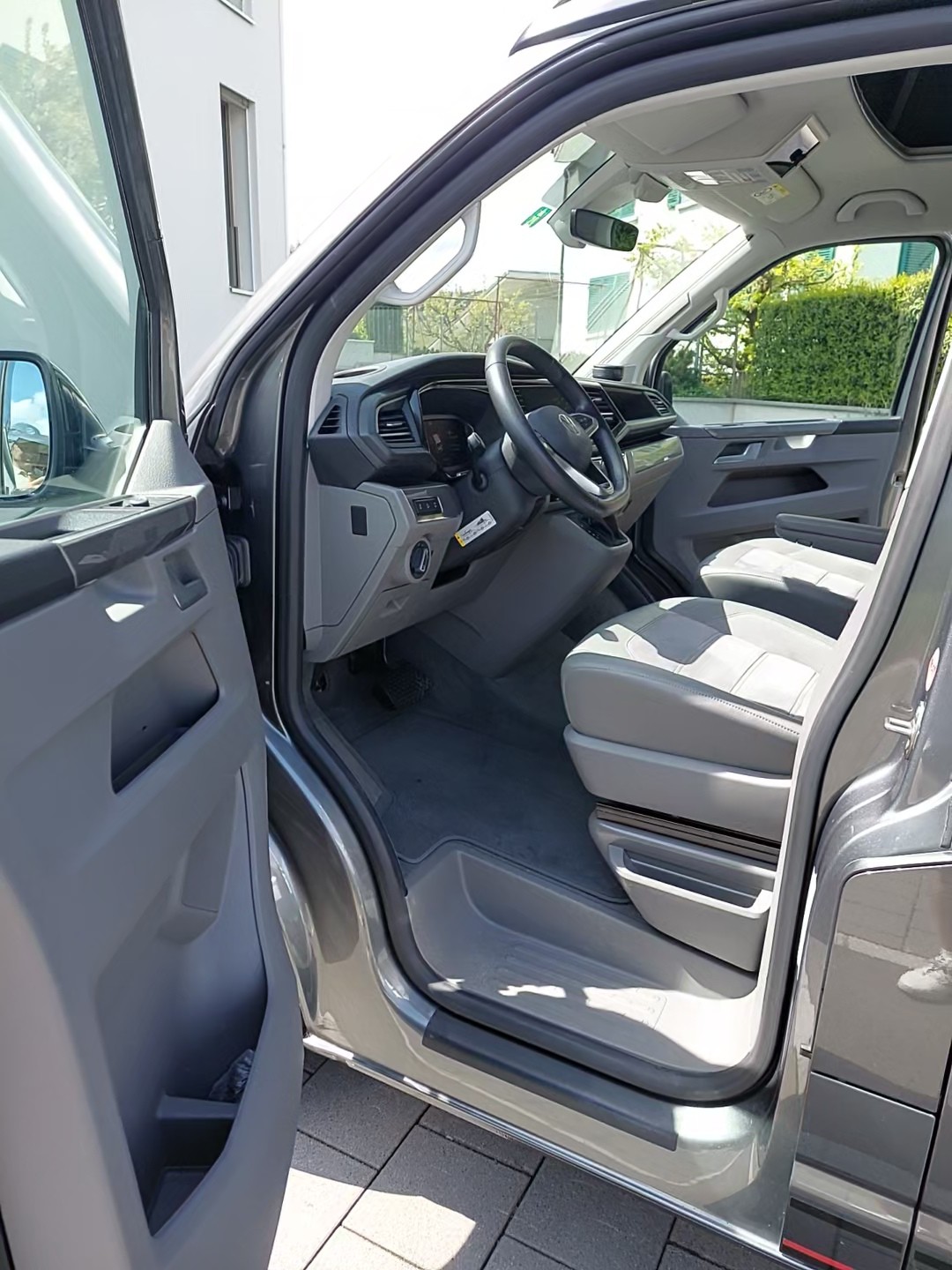 VW T6.1 California 2.0 Bi-TDI Ocean 4Motion DSG-image-3