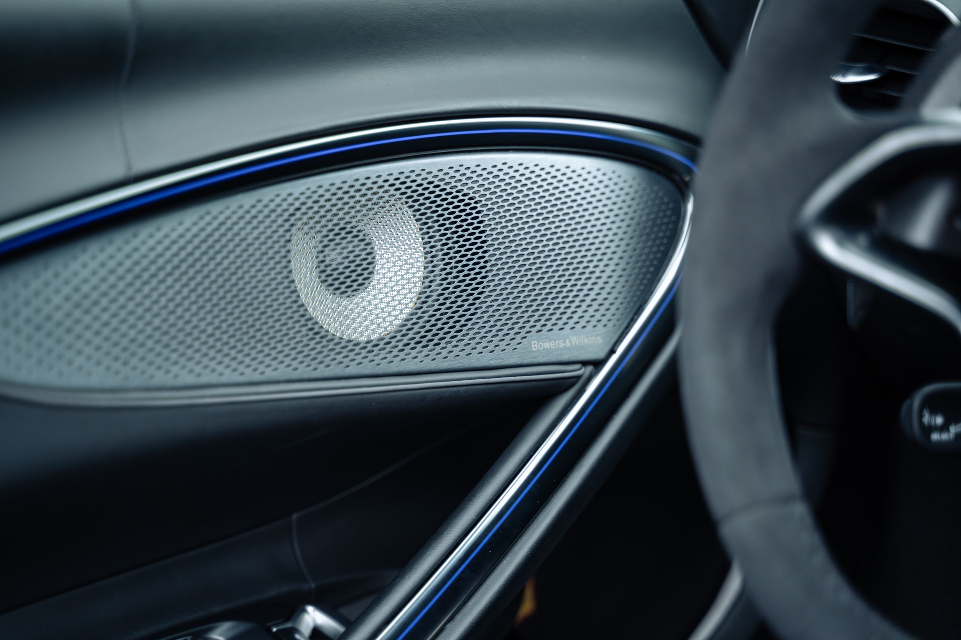 McLAREN ARTURA Spider-image-10