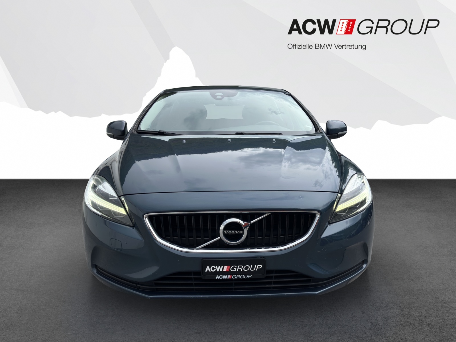 VOLVO V40 2.0 D3 Momentum S/S-image-7