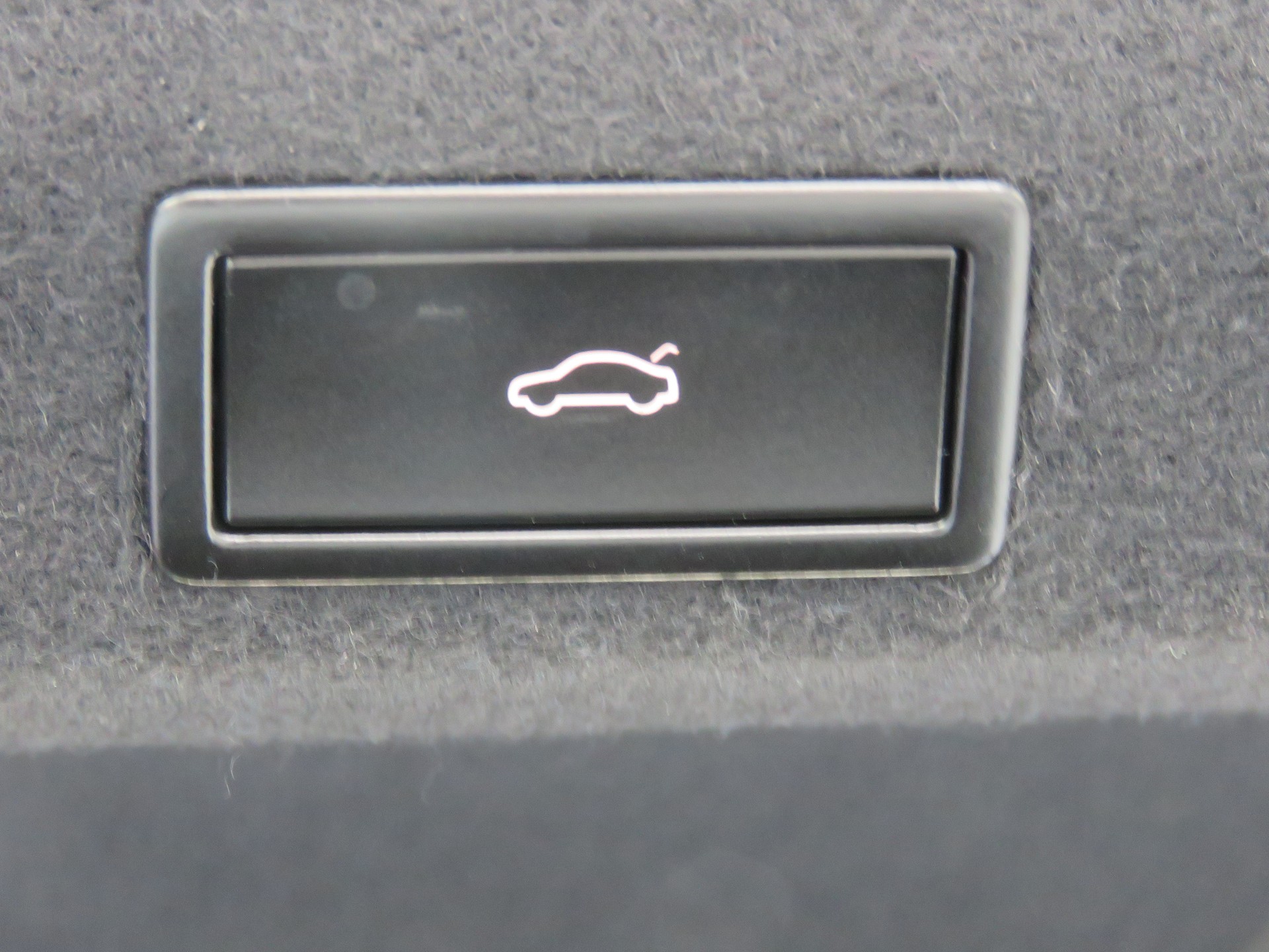 SKODA Superb 1.8 TSI Style DSG (Automat)-image-13