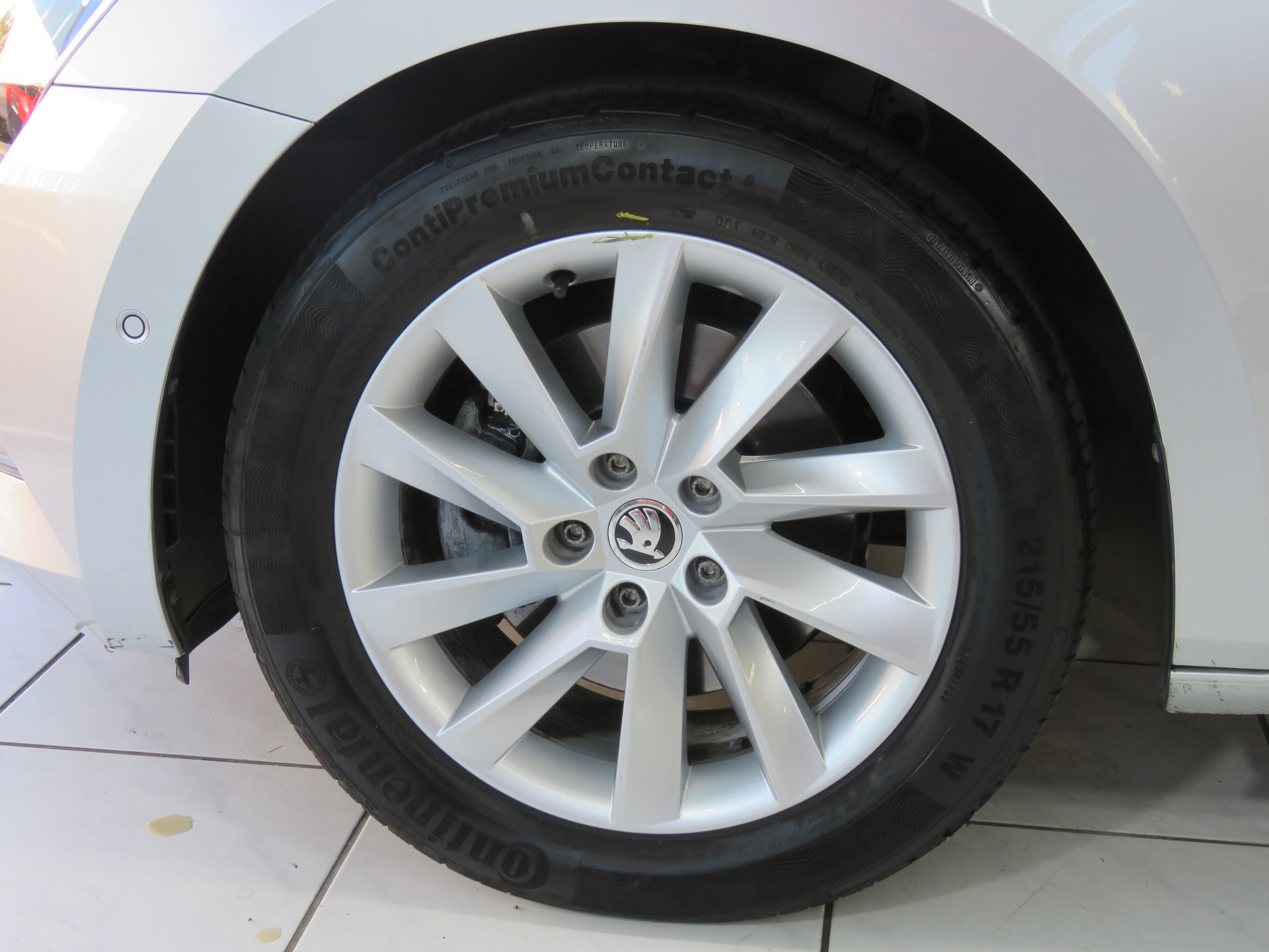SKODA Superb 1.8 TSI Style DSG (Automat)-image-21