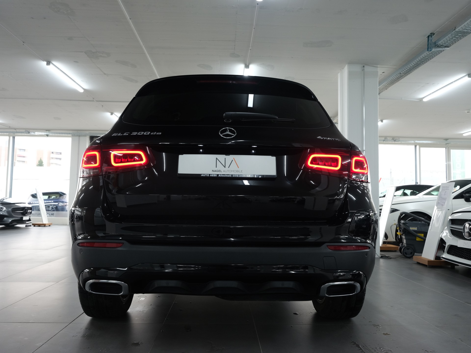 MERCEDES-BENZ GLC 300 de 4Matic 9G-Tronic-image-3