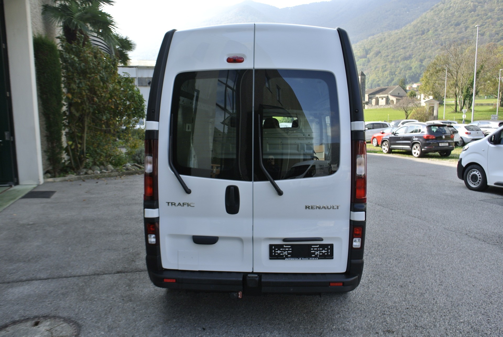 RENAULT Trafic 2.0 Blue dCi 150 3.5t Advance L2H2 IP-image-10