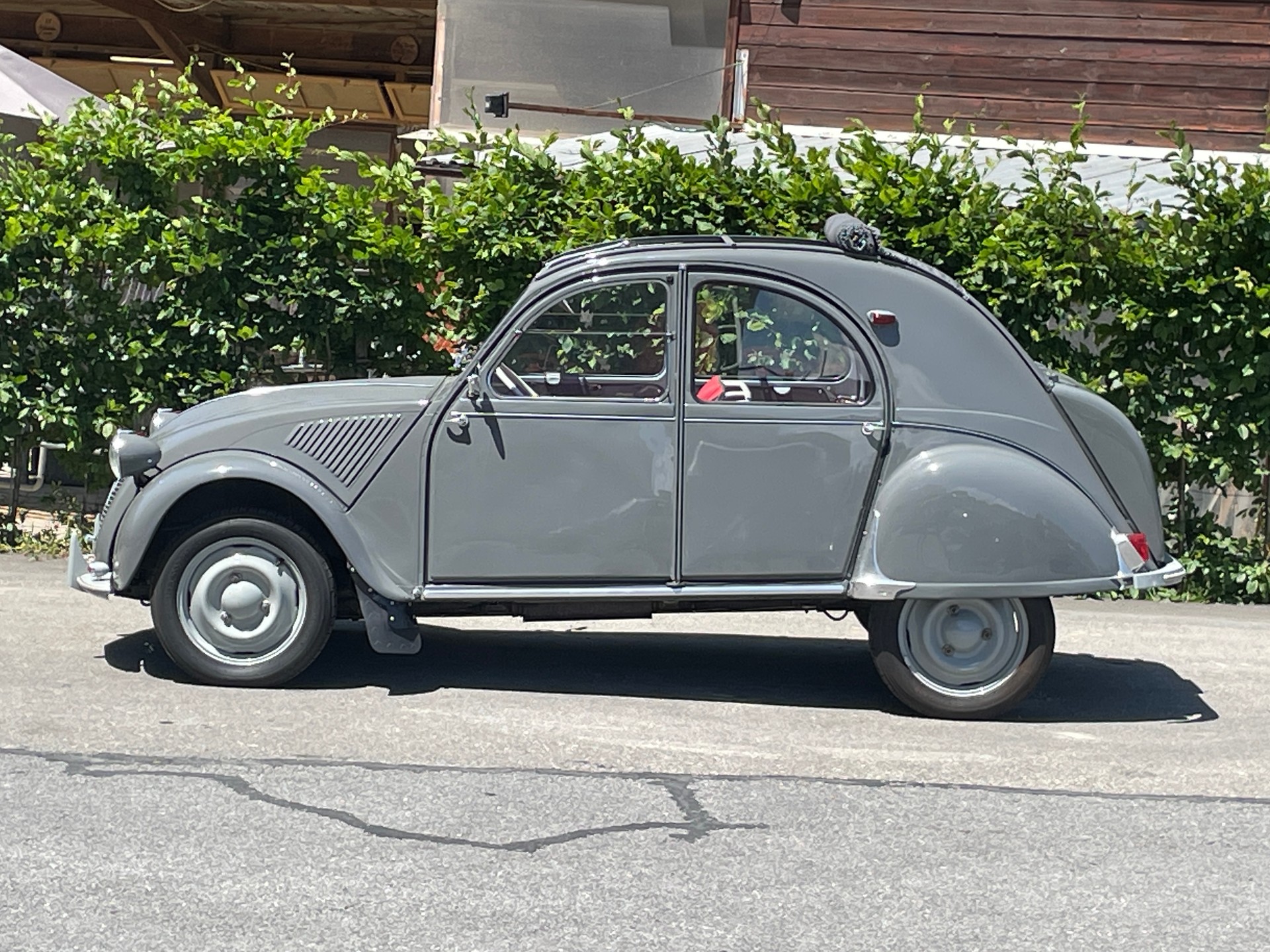 CITROEN 2CV Döschwo-image-0
