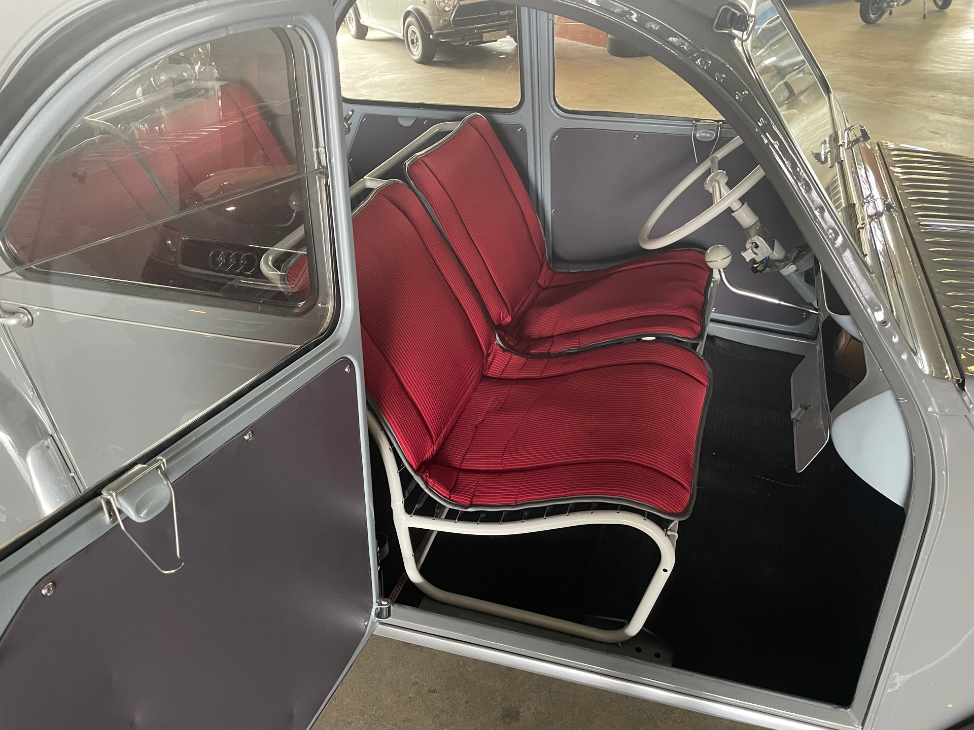 CITROEN 2CV Döschwo-image-9