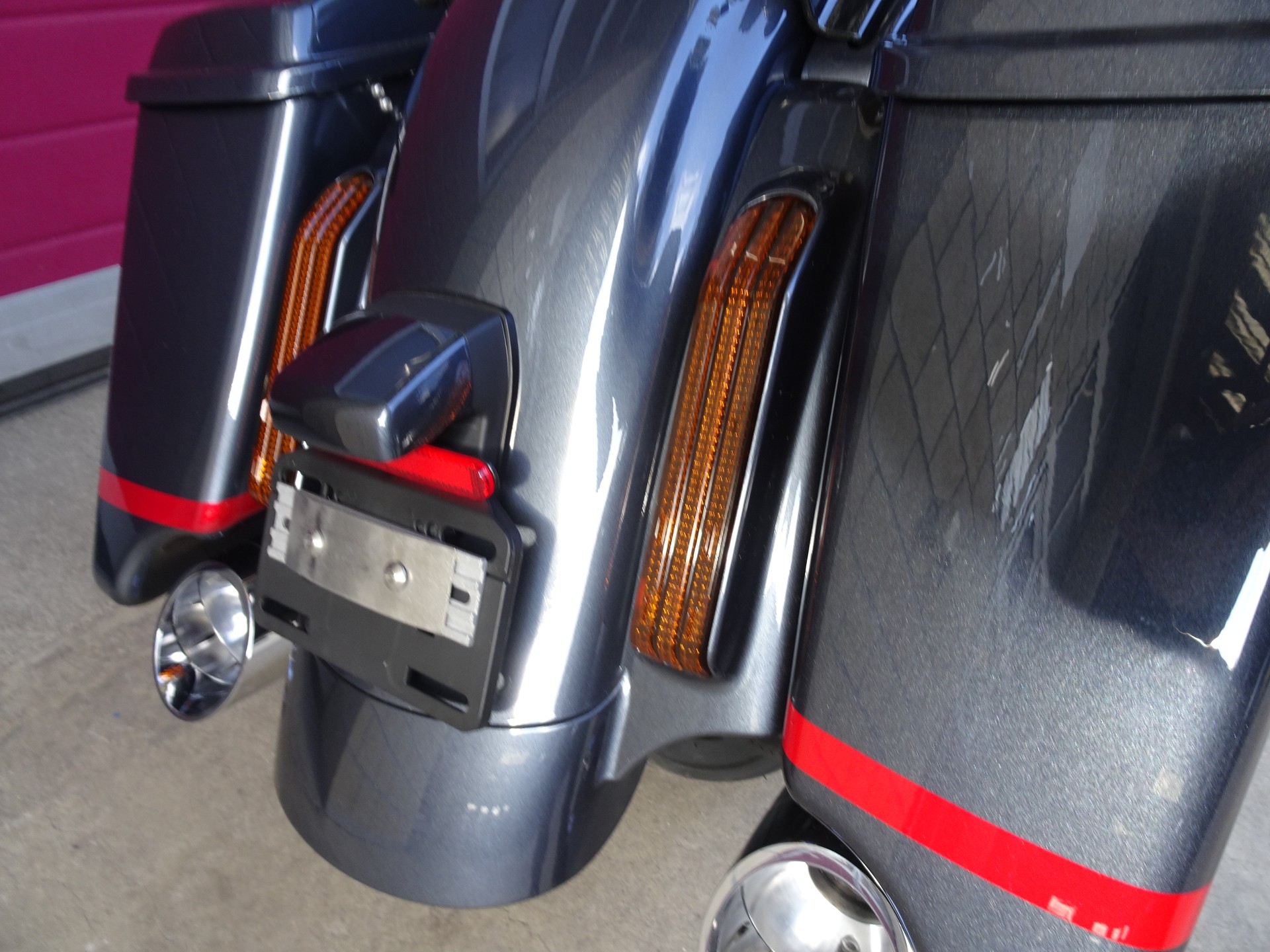 HARLEY-DAVIDSON FLHXSE Street Glide ABS CVO 117-image-7