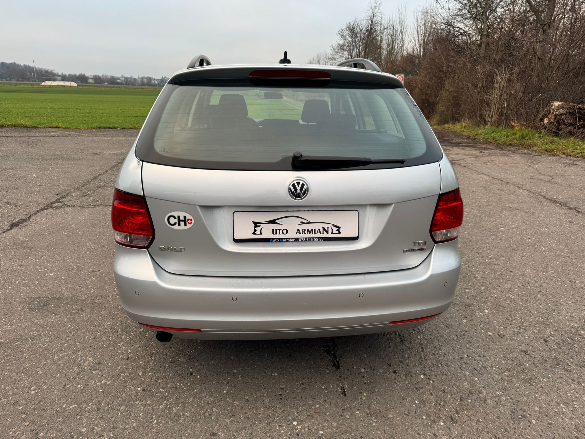 VW Golf Variant 1.6 TDI BMT Trendline DSG-image-3