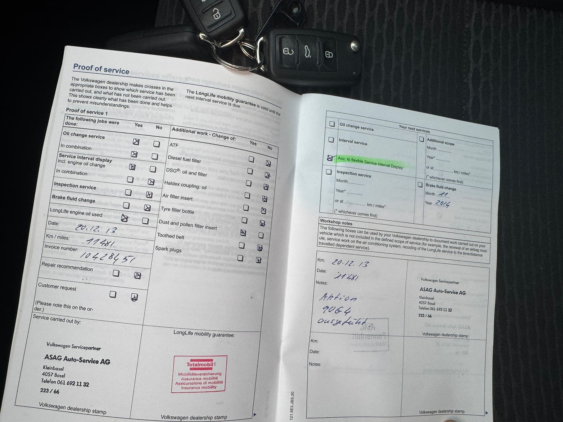VW Golf Variant 1.6 TDI BMT Trendline DSG-image-25