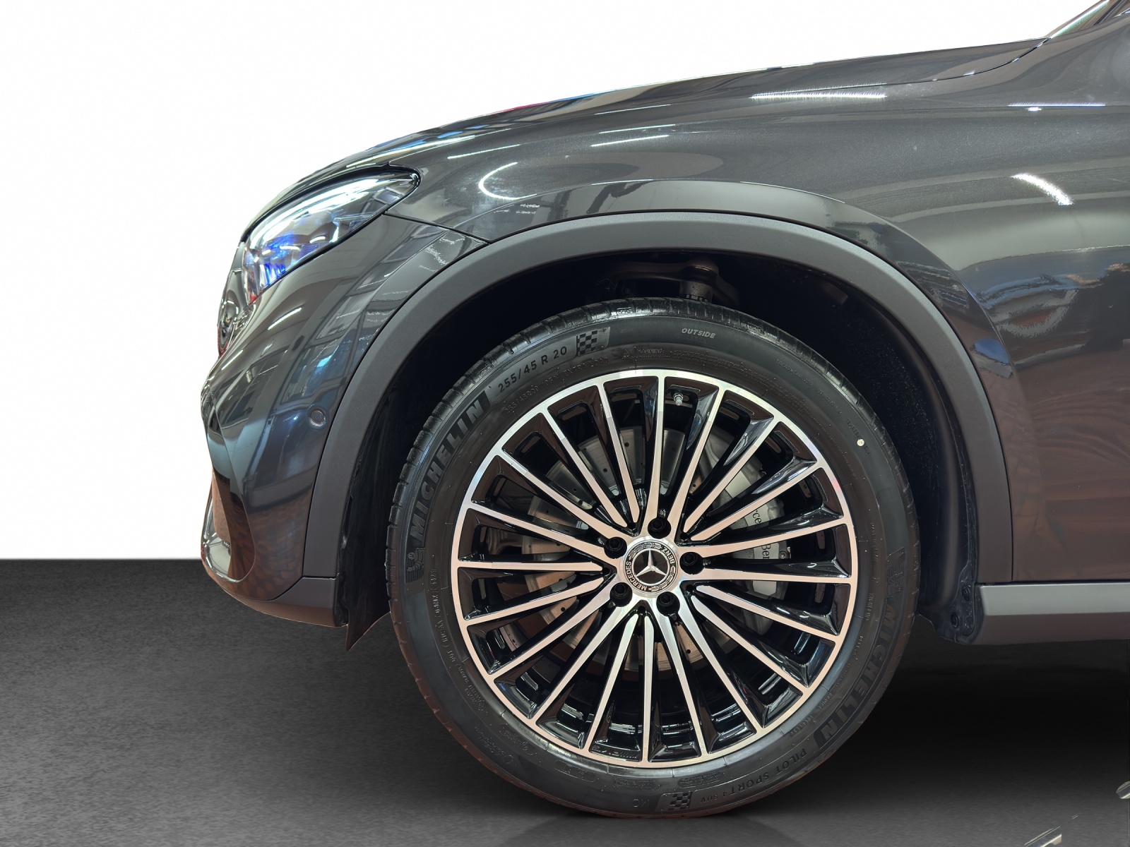 MERCEDES-BENZ GLC 300 4Matic 9G-Tronic-image-21