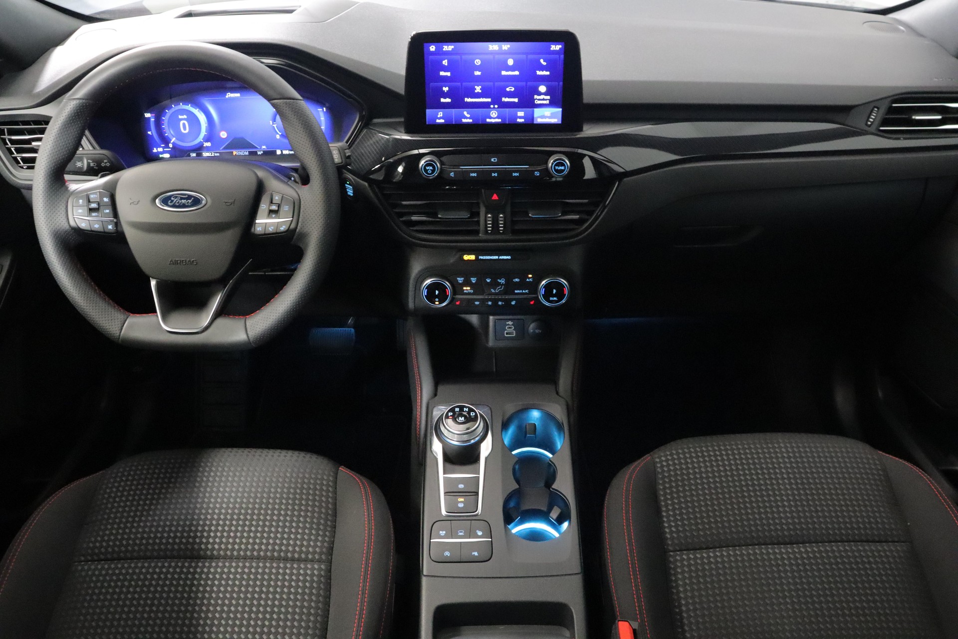 FORD Kuga 2.0 EcoBlue ST-Line-image-6