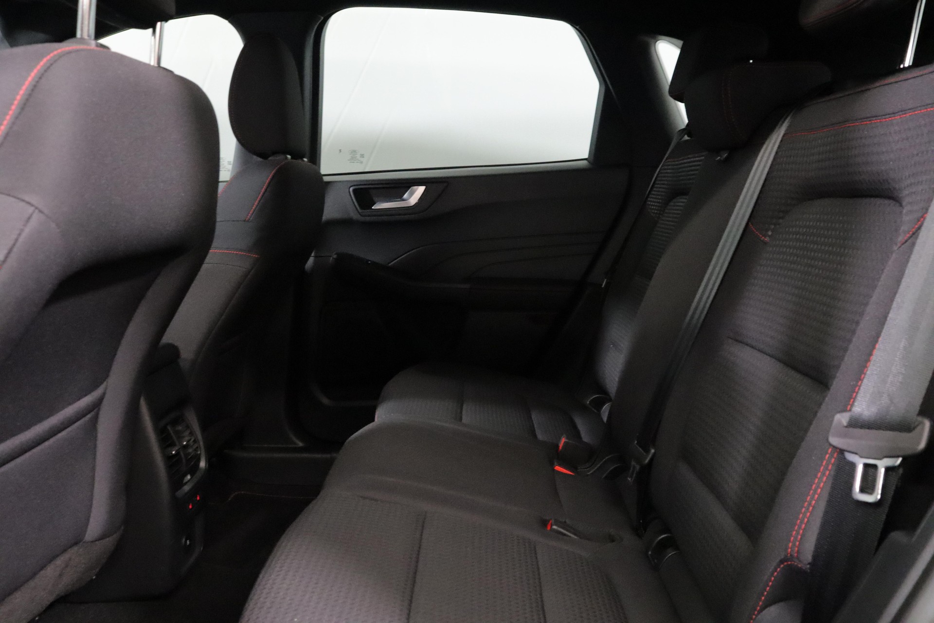 FORD Kuga 2.0 EcoBlue ST-Line-image-3
