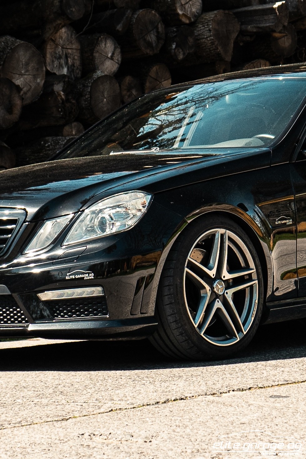 MERCEDES-BENZ E 63 AMG Speedshift MCT ALL BLACK LIEBHABERFAHRZEUG-image-5