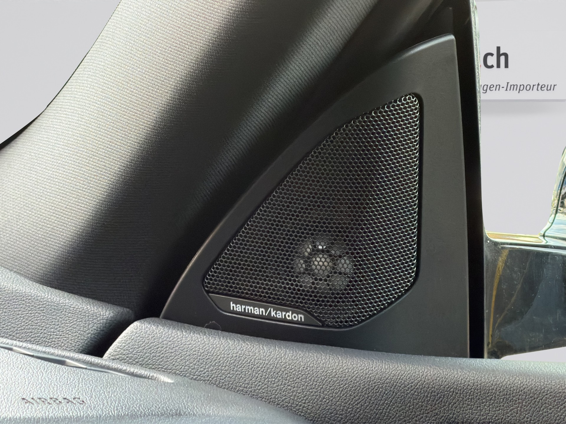 BMW 220i Gran Coupè Edition Colorvision M Pro Shadow-image-11