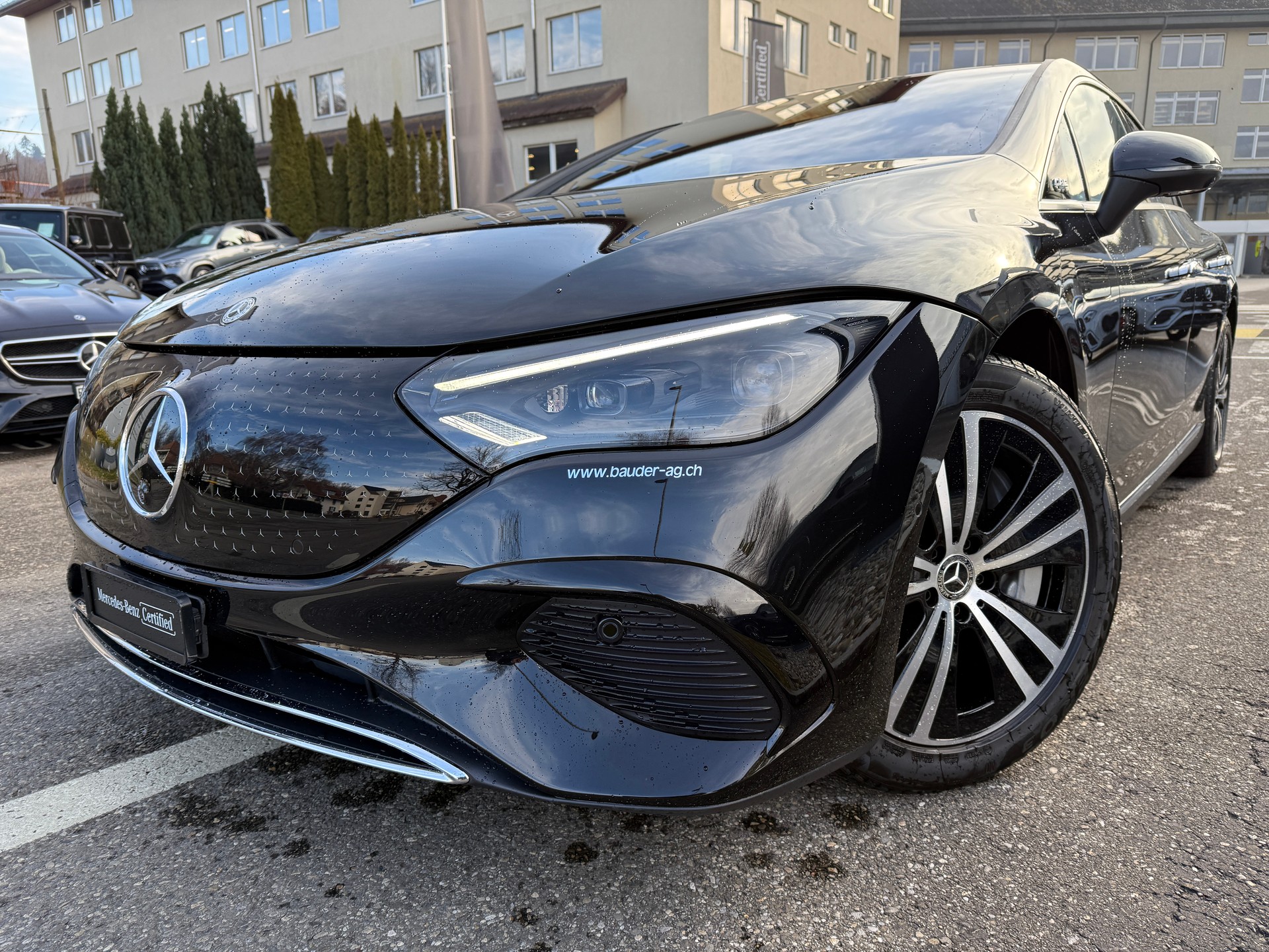 MERCEDES-BENZ EQE 350+-image-10