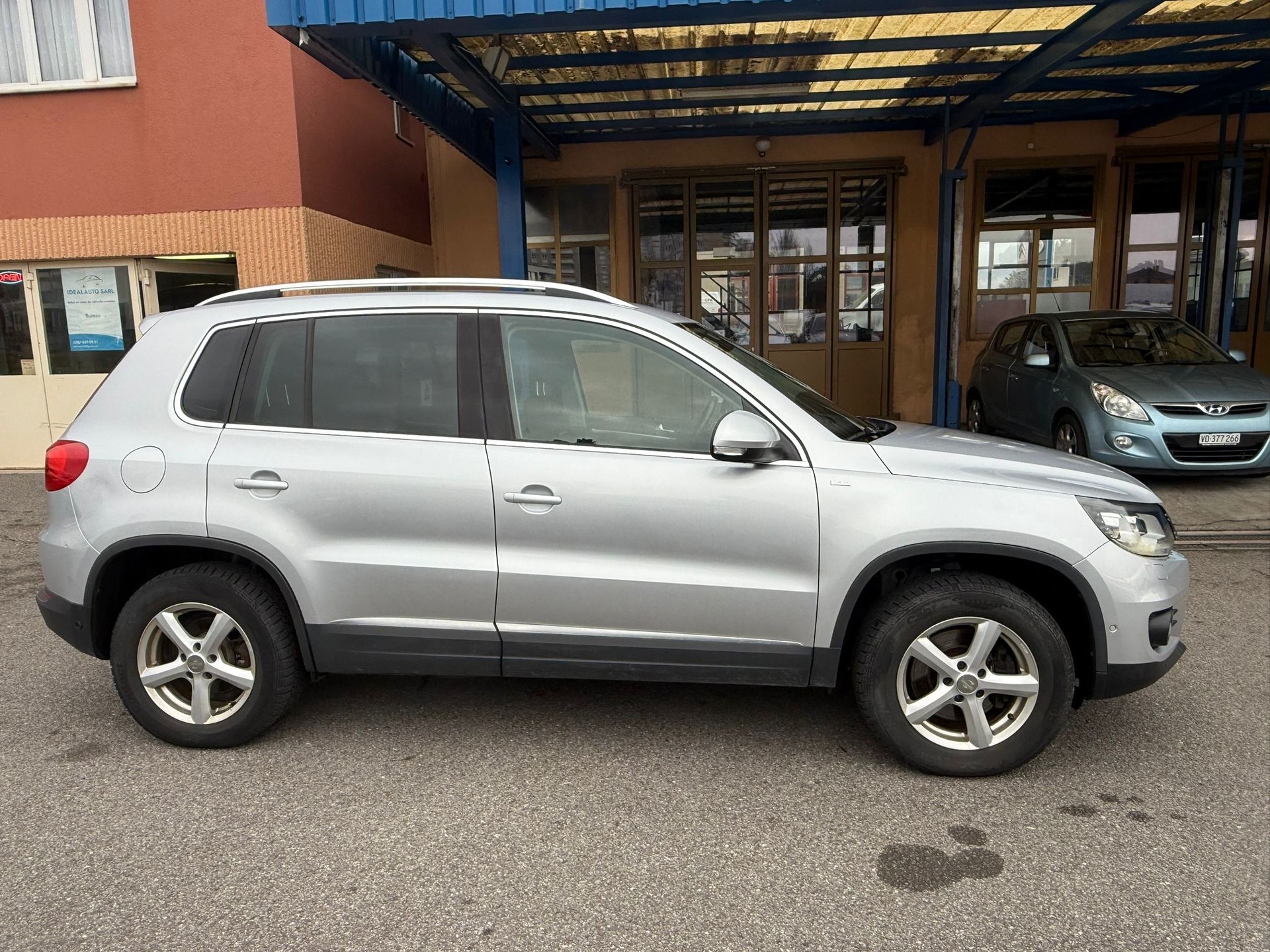 VW Tiguan 2.0 TSI Cup 4Motion DSG-image-2