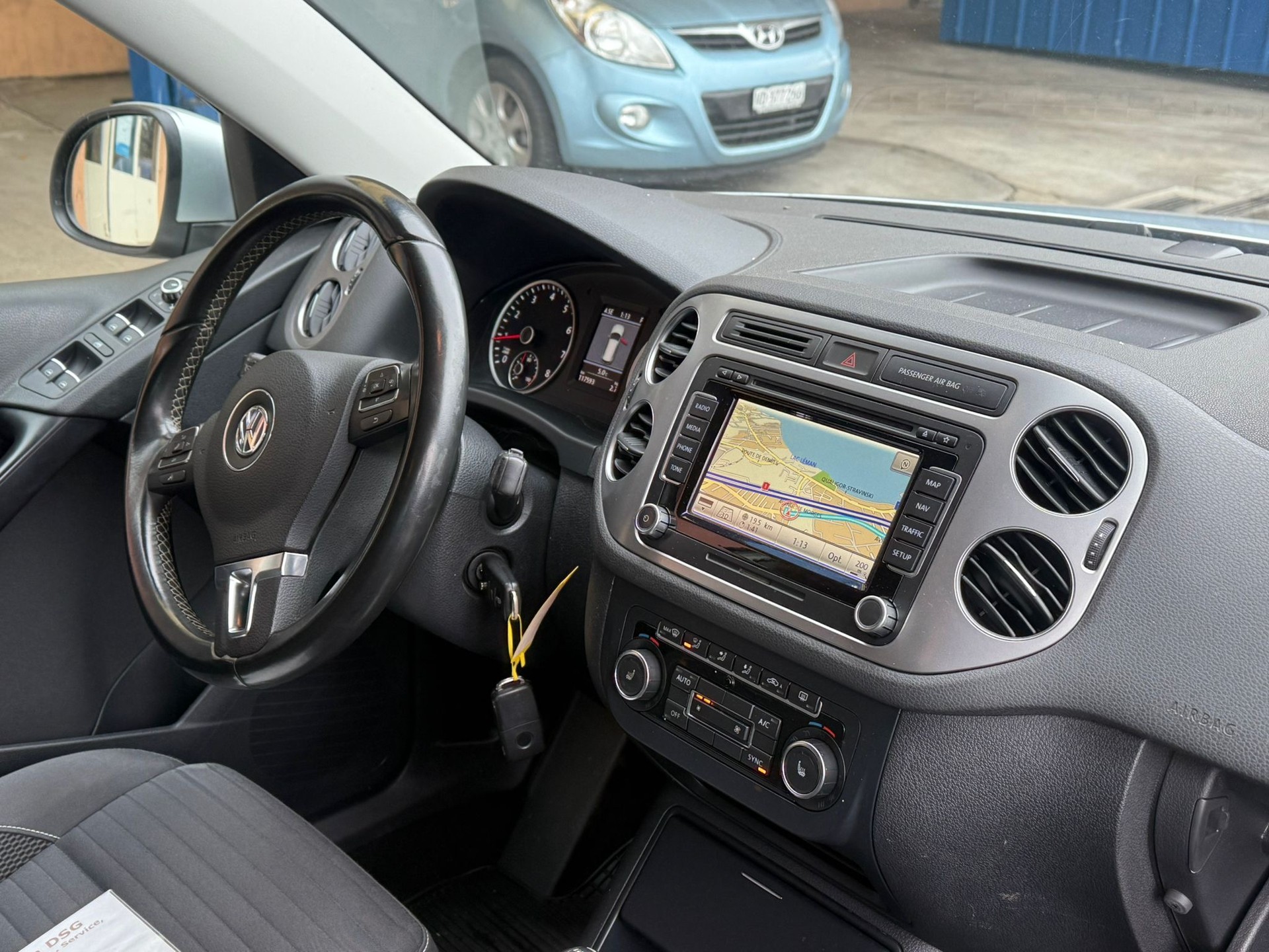VW Tiguan 2.0 TSI Cup 4Motion DSG-image-10