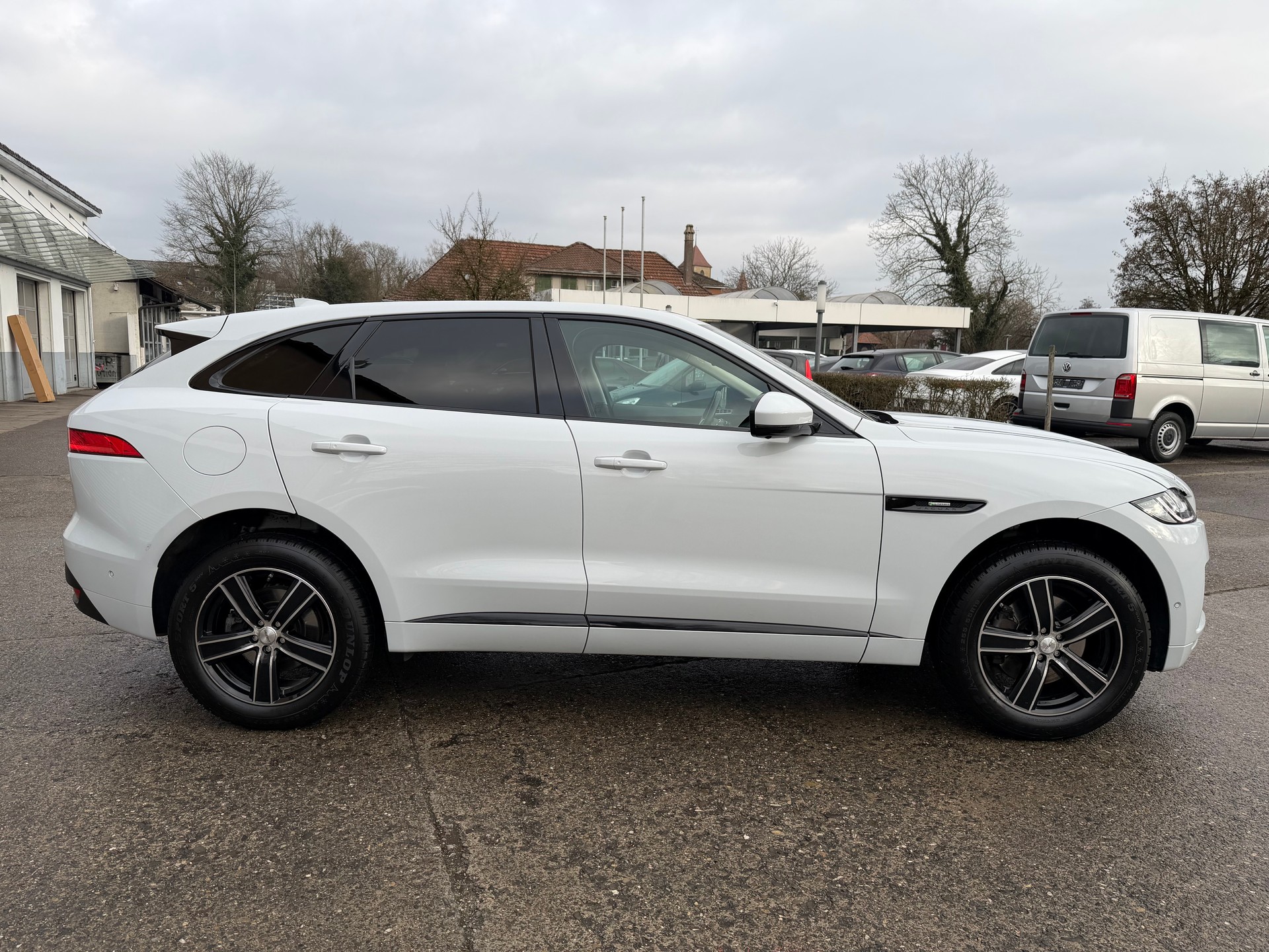 JAGUAR F-Pace 3.0 TD R-Sport AWD Automatik-image-5