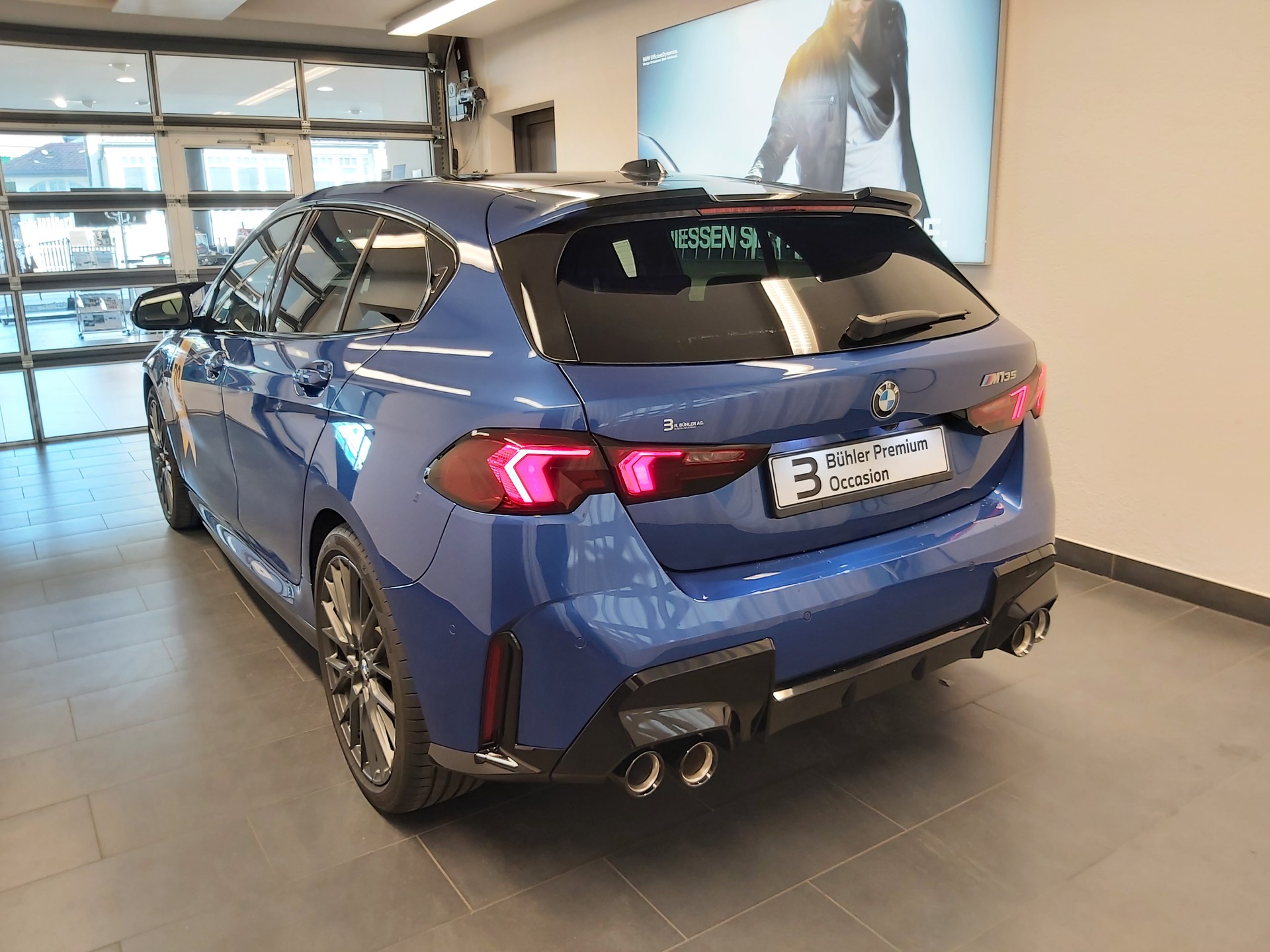BMW M135i xDrive-image-4