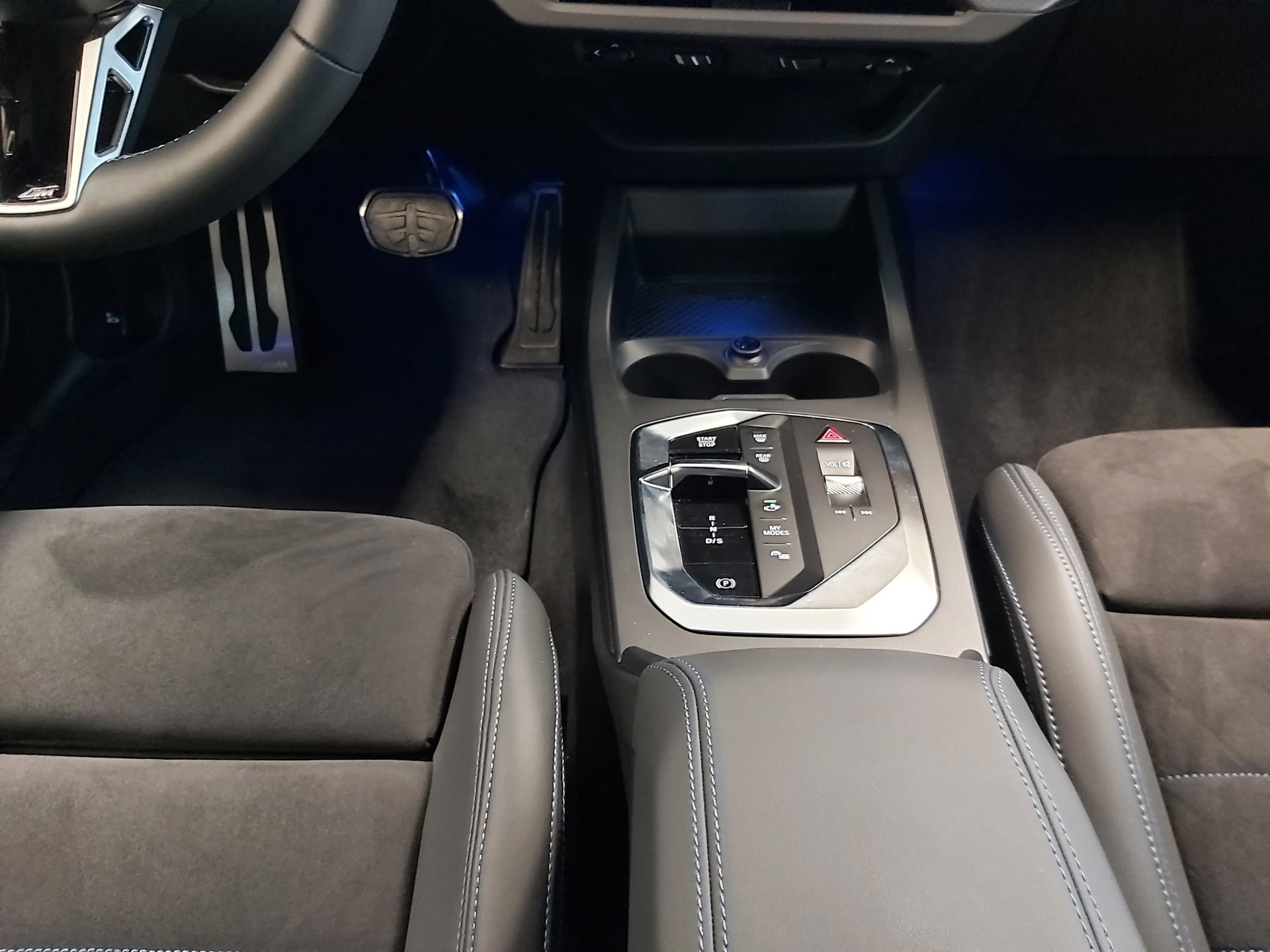 BMW M135i xDrive-image-15